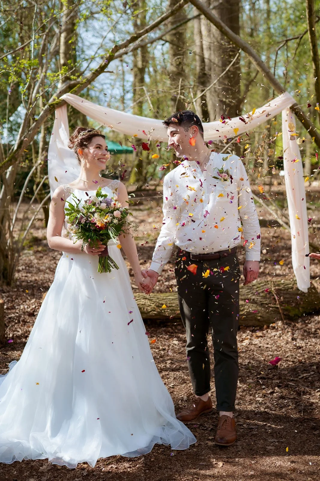 Woodland_Wedding_Buckinghamshire_Gabby_Culverwell_Photography-140.jpg
