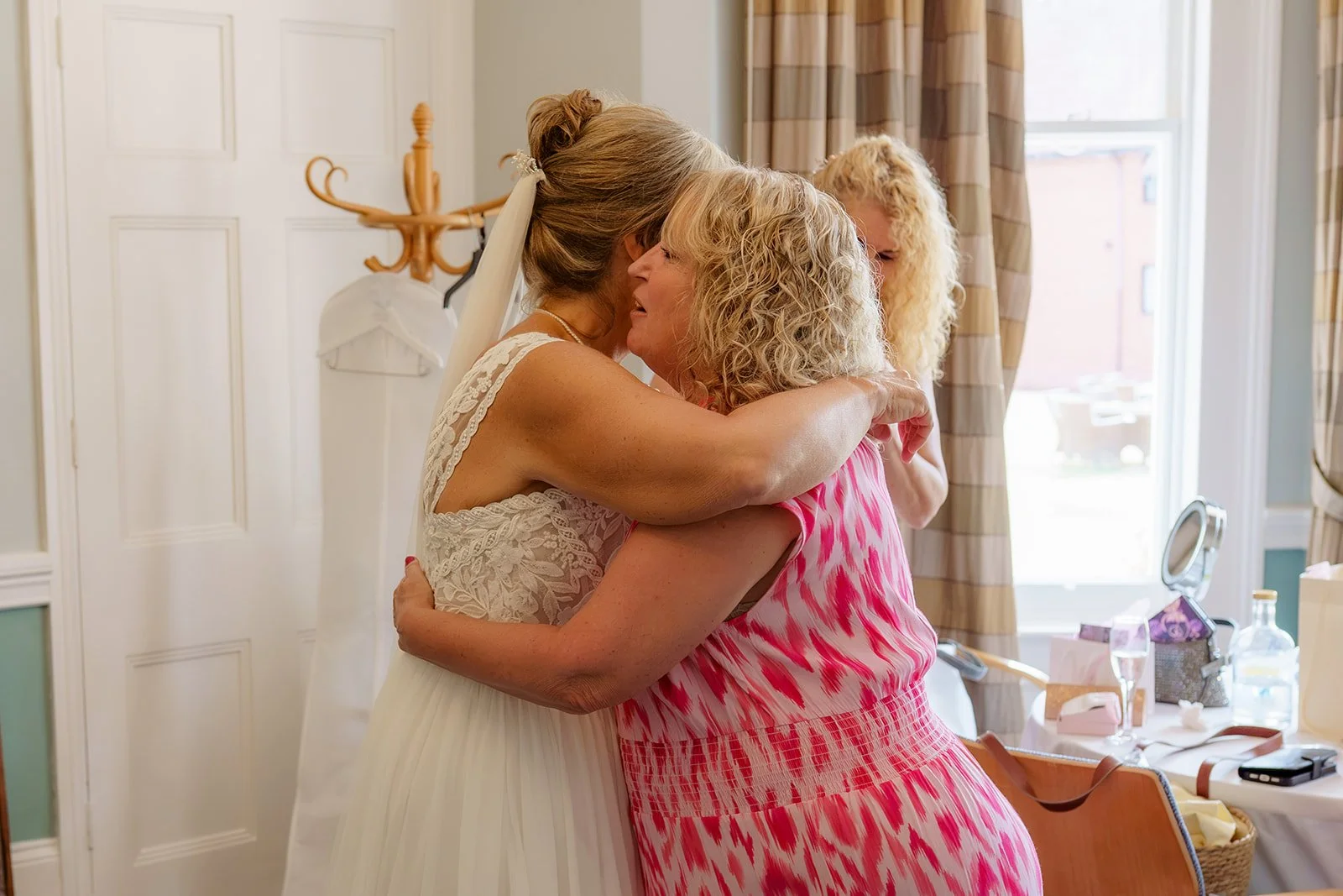 Karen_and_Adam_Wedding_gabby_culverwell_photography-33.jpg