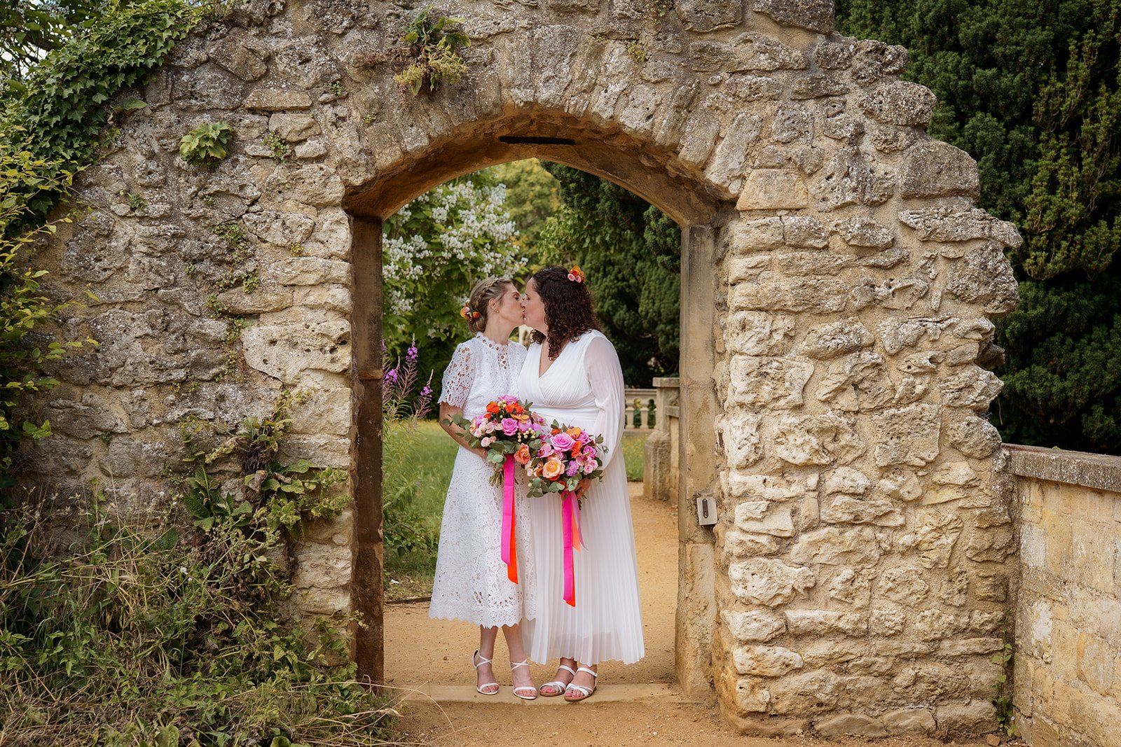 Siobhan_&_Sian gabby_culverwell_photography-_01-209.jpg