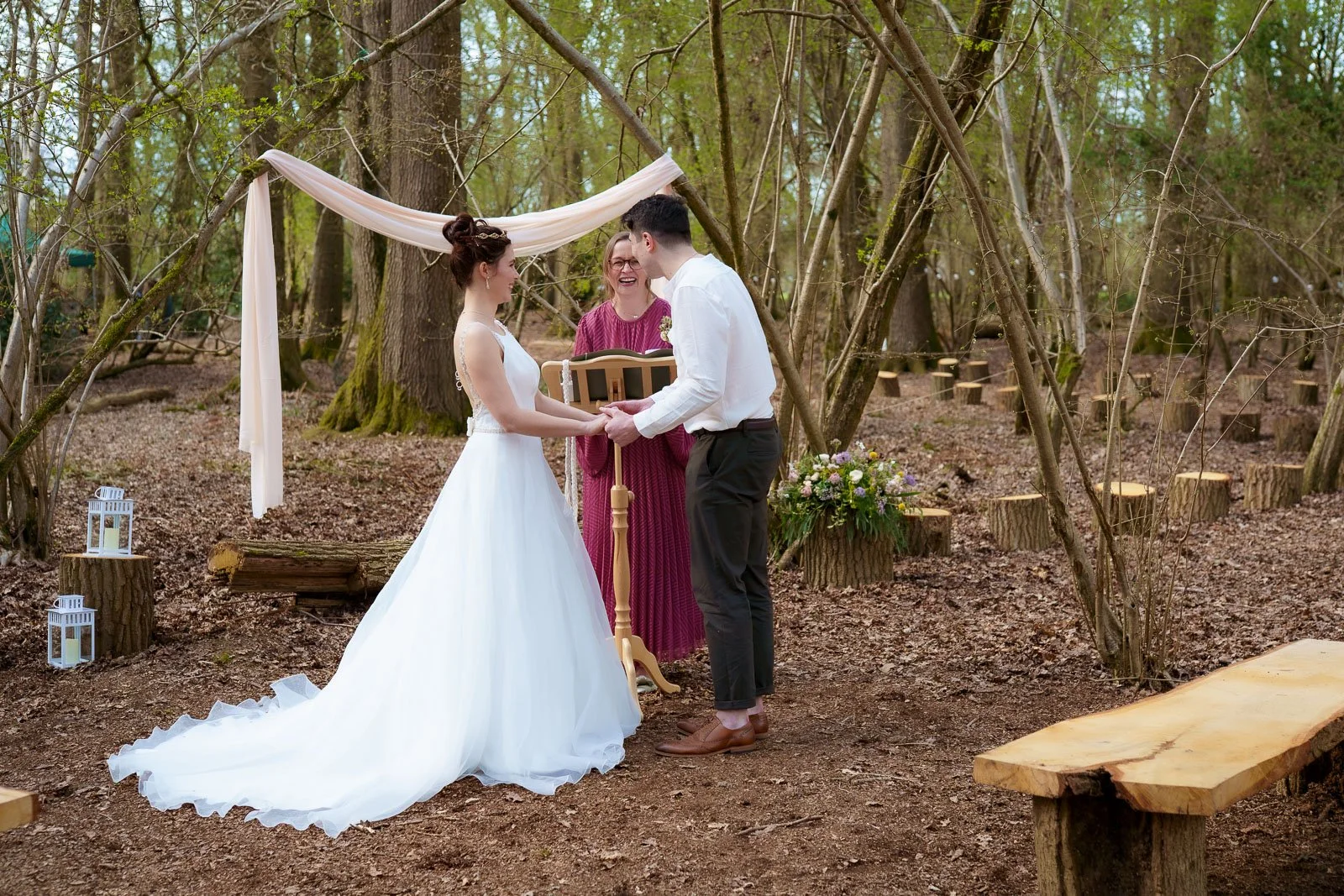 Woodland_Wedding_Buckinghamshire_Gabby_Culverwell_Photography-148.jpg