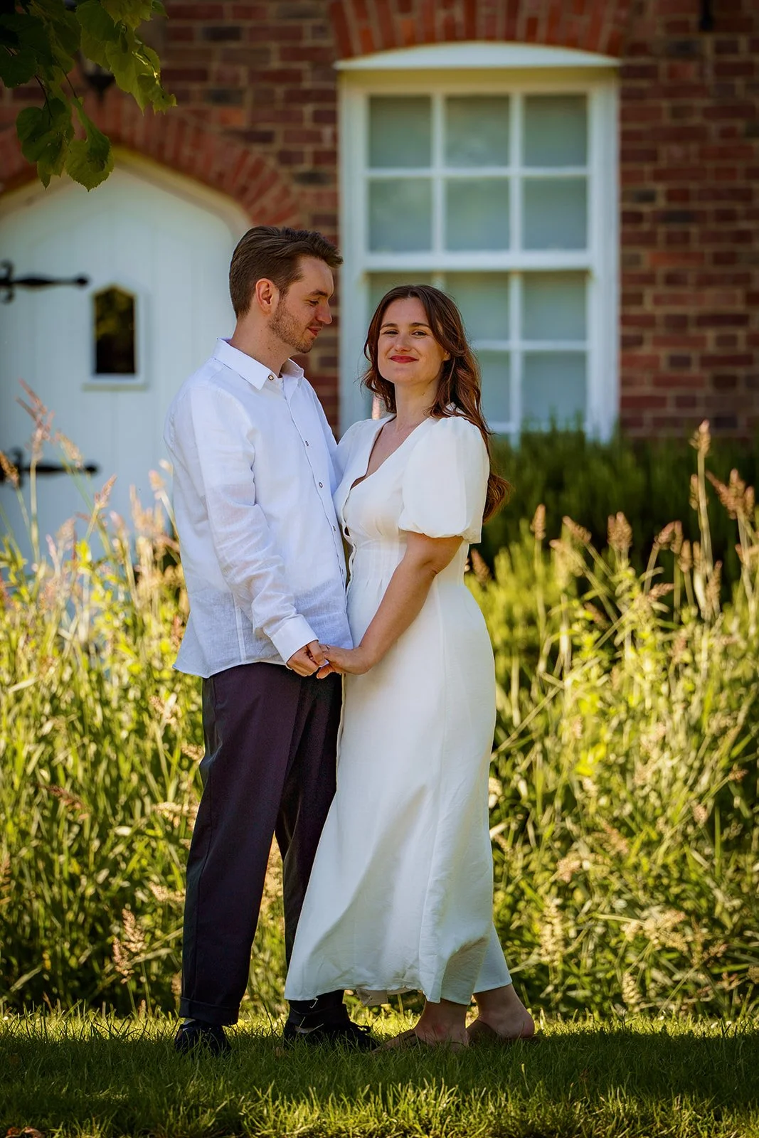Old-Amersham-Engagement-Photoshoot-01-20.jpg