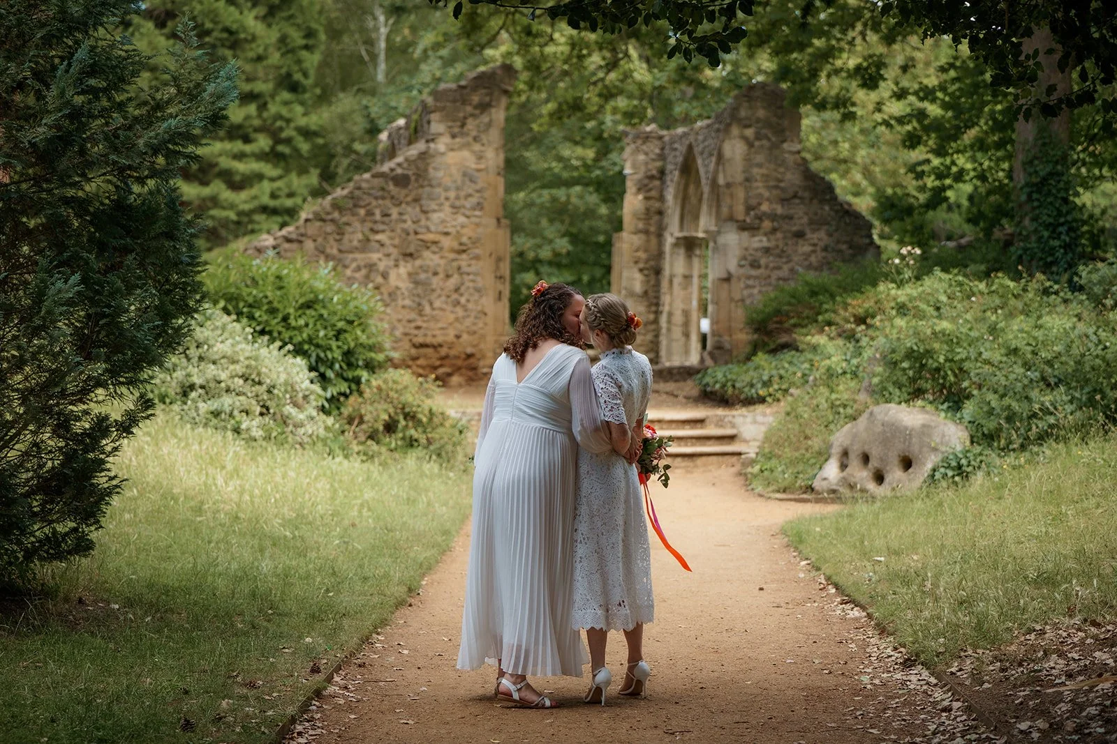 Siobhan_&_Sian gabby_culverwell_photography-_01-40.jpg