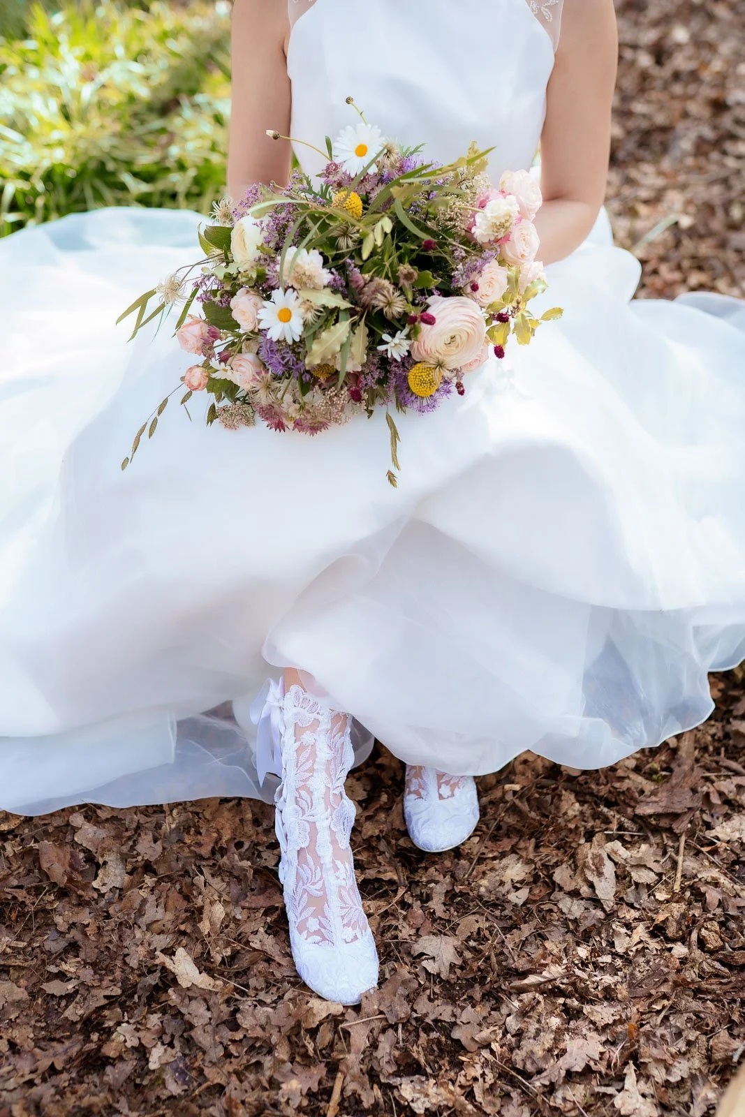 Woodland_Wedding_Buckinghamshire_Gabby_Culverwell_Photography-206.jpg