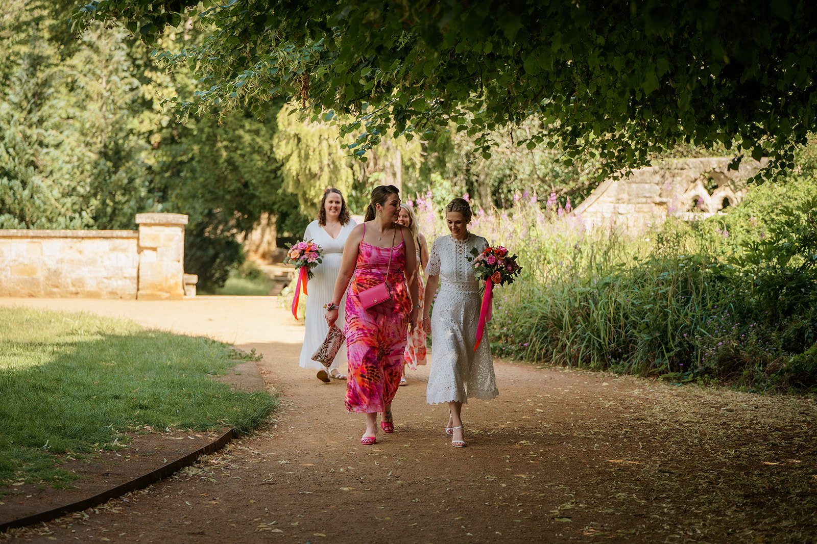 Siobhan_&_Sian gabby_culverwell_photography-_01-68.jpg