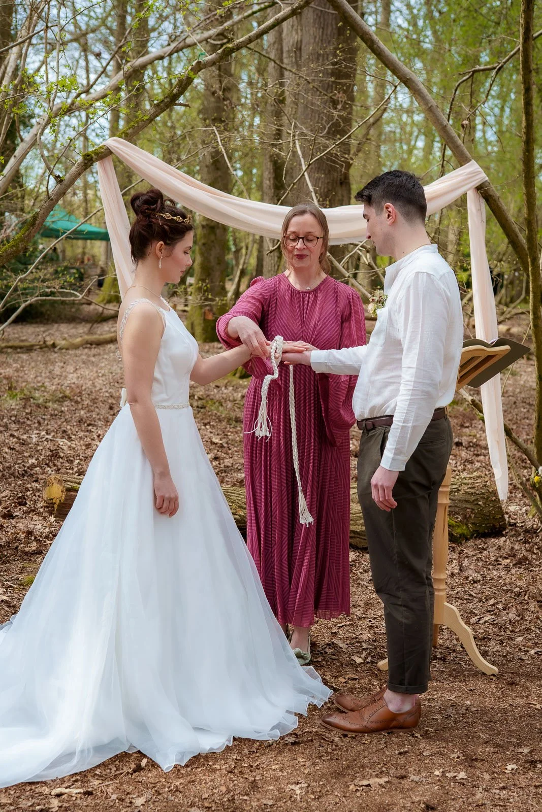 Woodland_Wedding_Buckinghamshire_Gabby_Culverwell_Photography-168.jpg