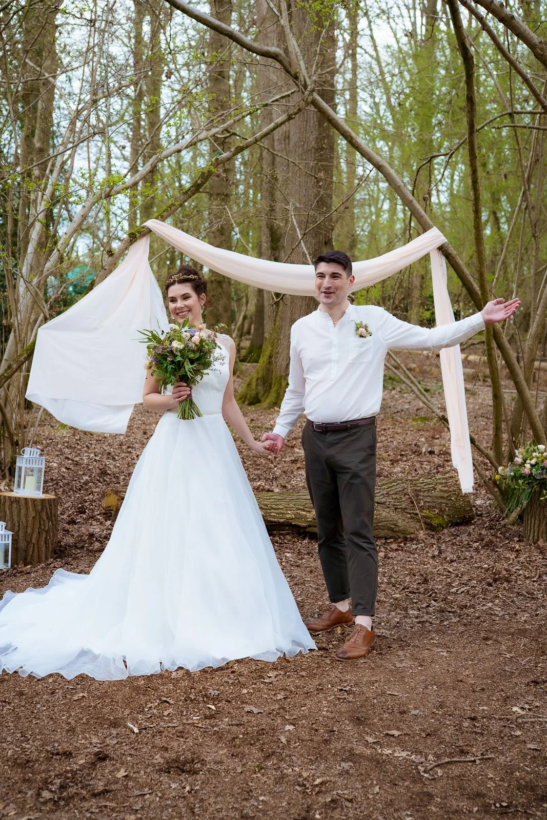 Woodland_Wedding_Buckinghamshire_Gabby_Culverwell_Photography-146.jpg