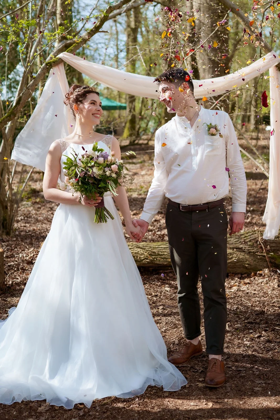 Woodland_Wedding_Buckinghamshire_Gabby_Culverwell_Photography-141.jpg