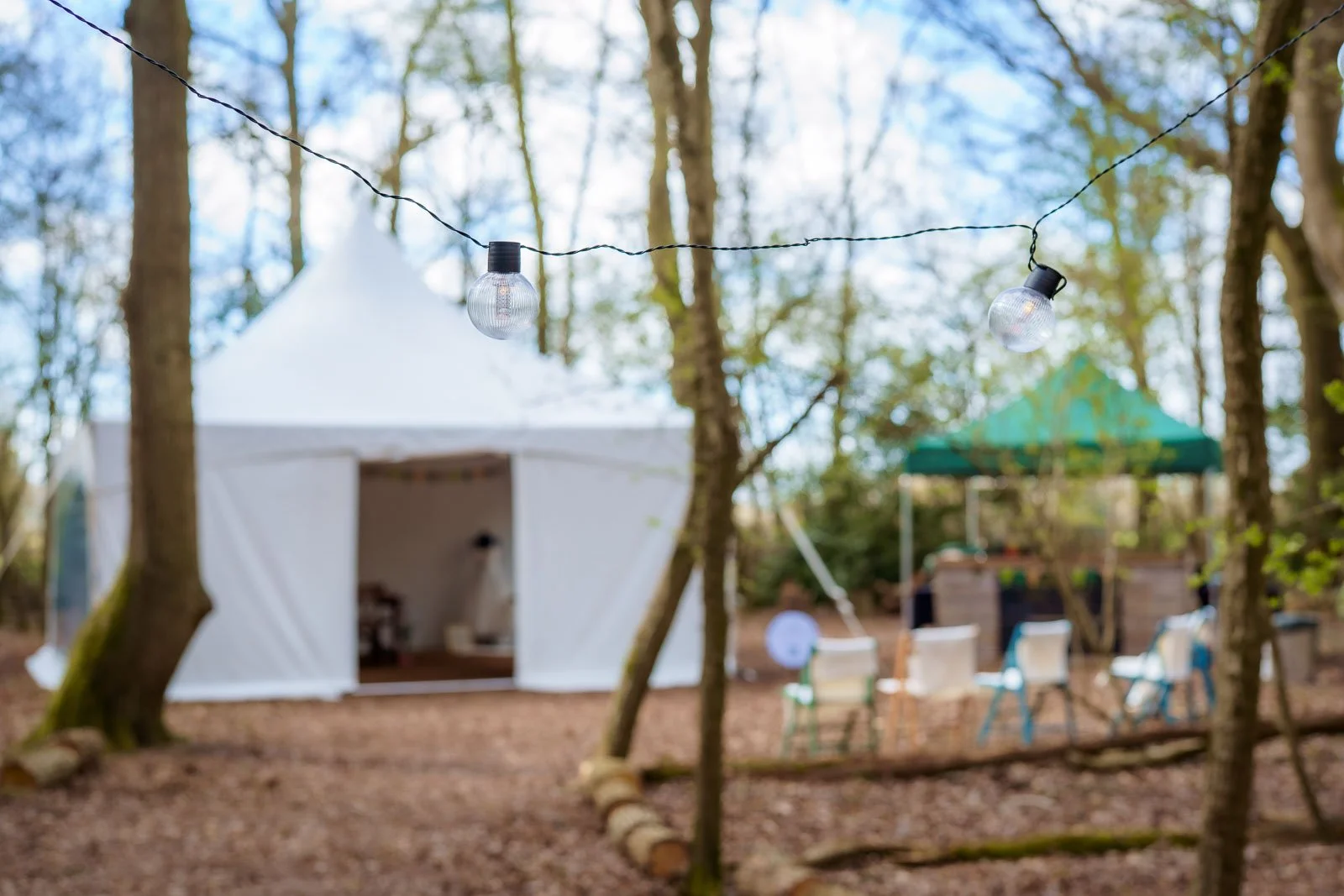 Woodland_Wedding_Buckinghamshire_Gabby_Culverwell_Photography-233.jpg