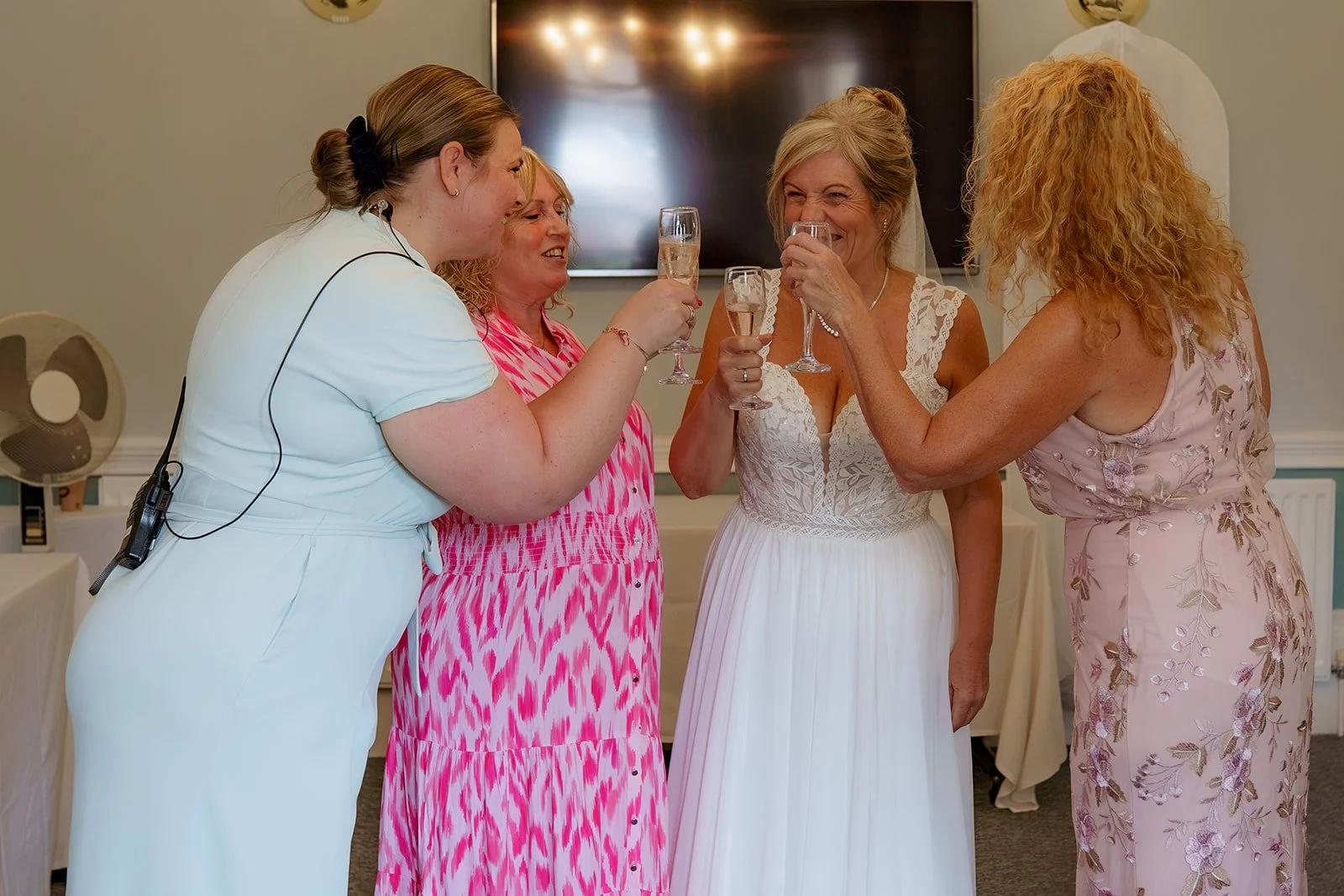 Karen_and_Adam_Wedding_gabby_culverwell_photography-28.jpg