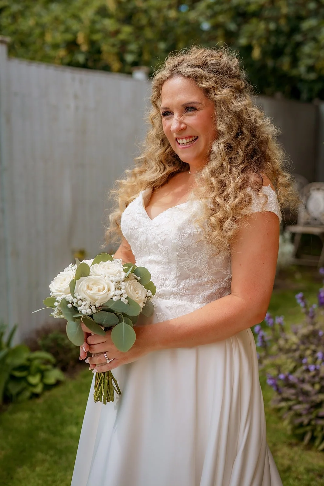 Phil_and_Lou_Wedding_Gabby_Culverwell_Photography-01-247.jpg