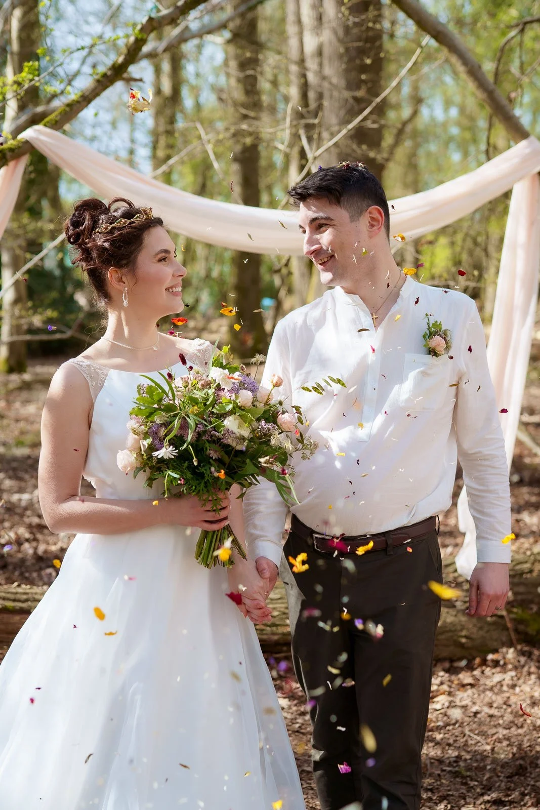 Woodland_Wedding_Buckinghamshire_Gabby_Culverwell_Photography-136.jpg