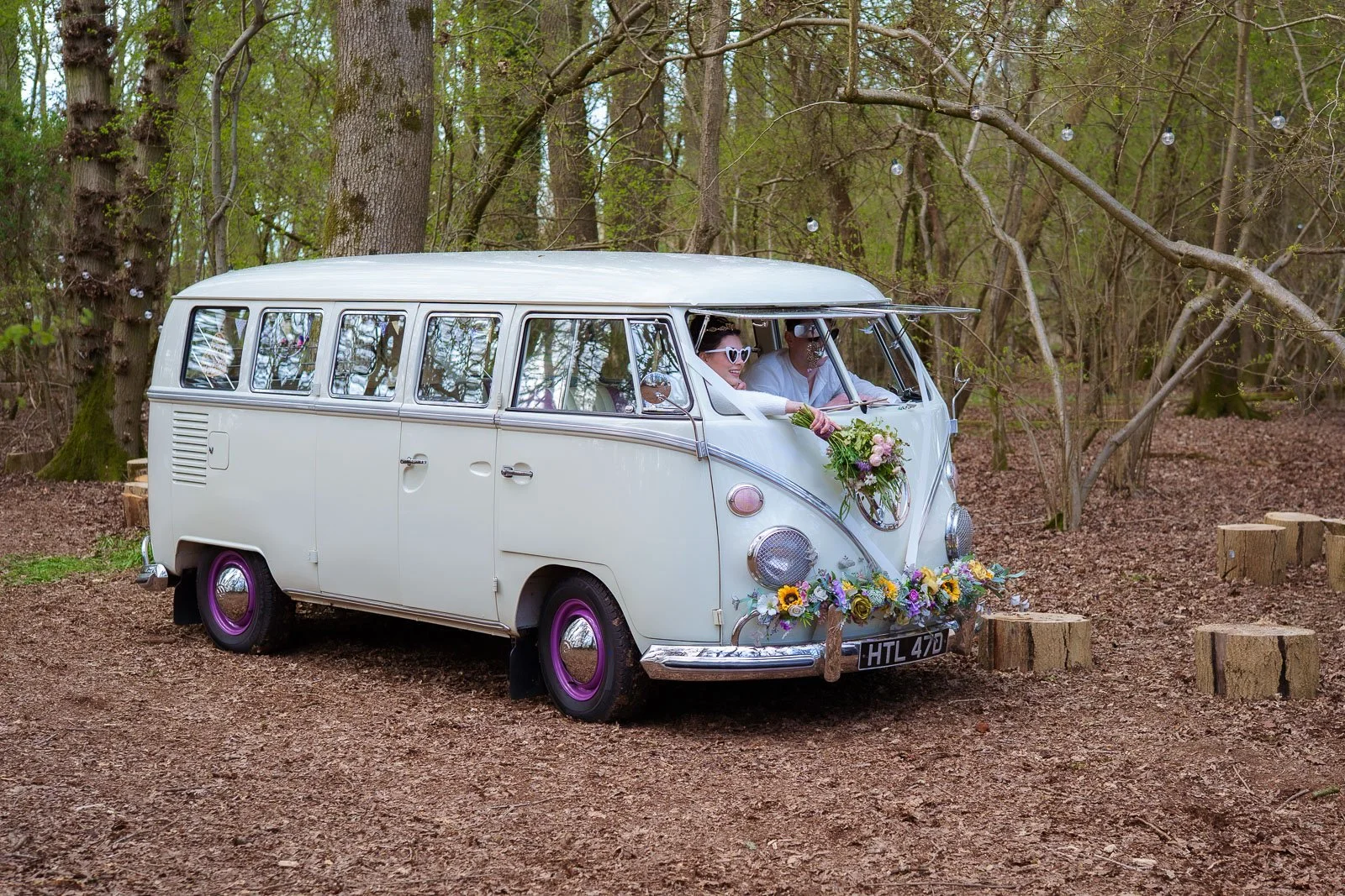 Woodland_Wedding_Buckinghamshire_Gabby_Culverwell_Photography-65.jpg