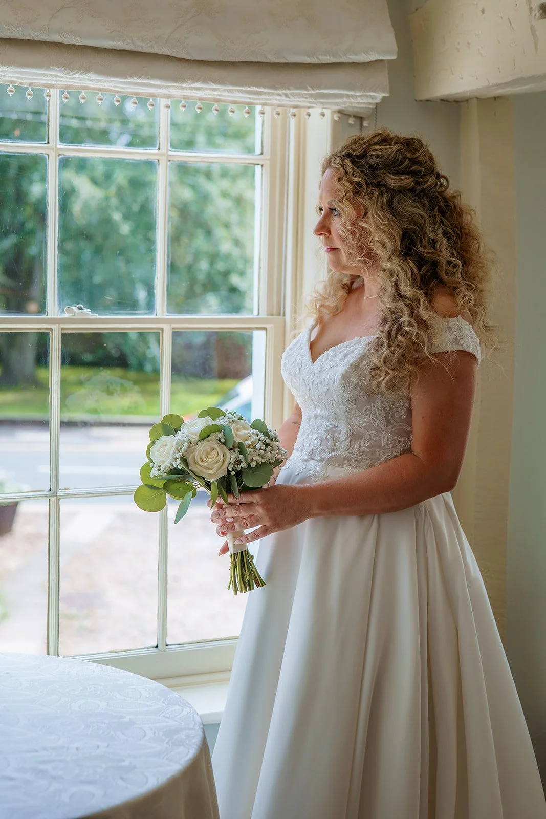 Phil_and_Lou_Wedding_Gabby_Culverwell_Photography-01-350.jpg