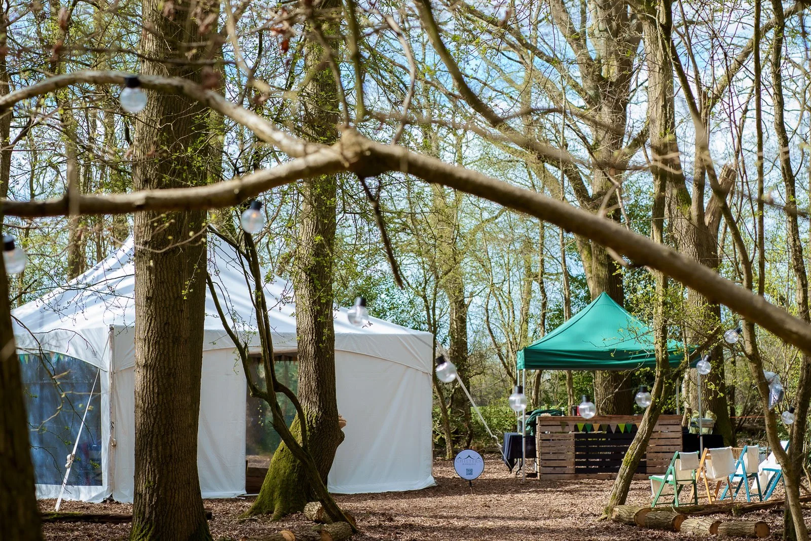 Woodland_Wedding_Buckinghamshire_Gabby_Culverwell_Photography-230.jpg