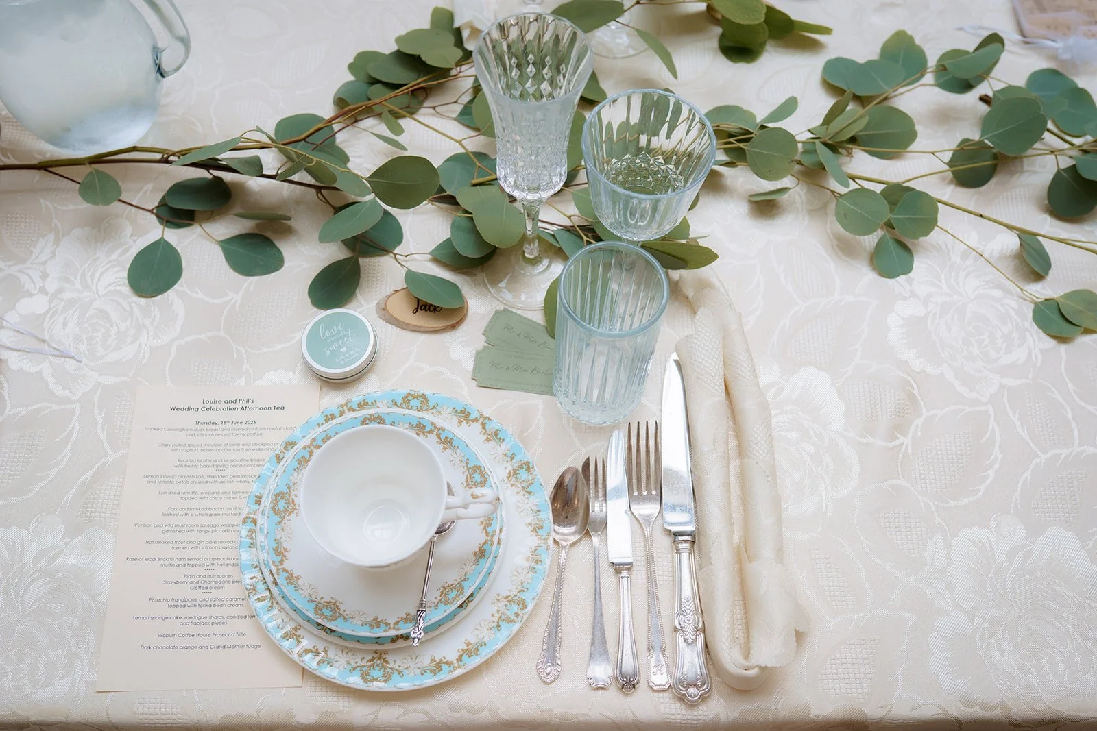 Phil_and_Lou_Wedding_Gabby_Culverwell_Photography-01-187.jpg