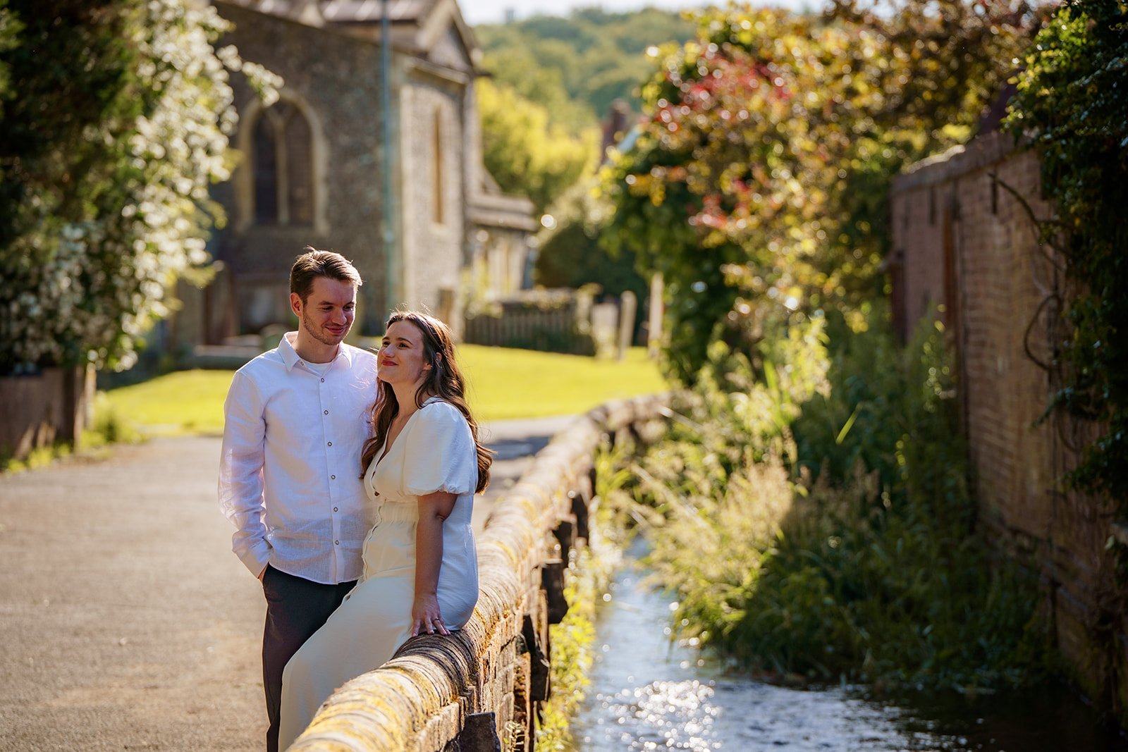Old-Amersham-Engagement-Photoshoot-01-24.jpg