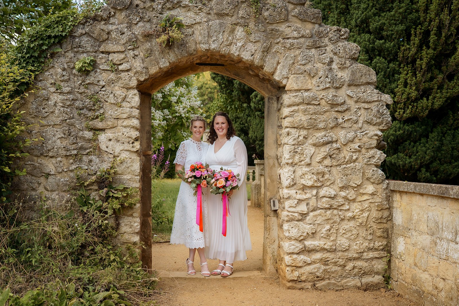 Siobhan_&_Sian gabby_culverwell_photography-_01-206.jpg
