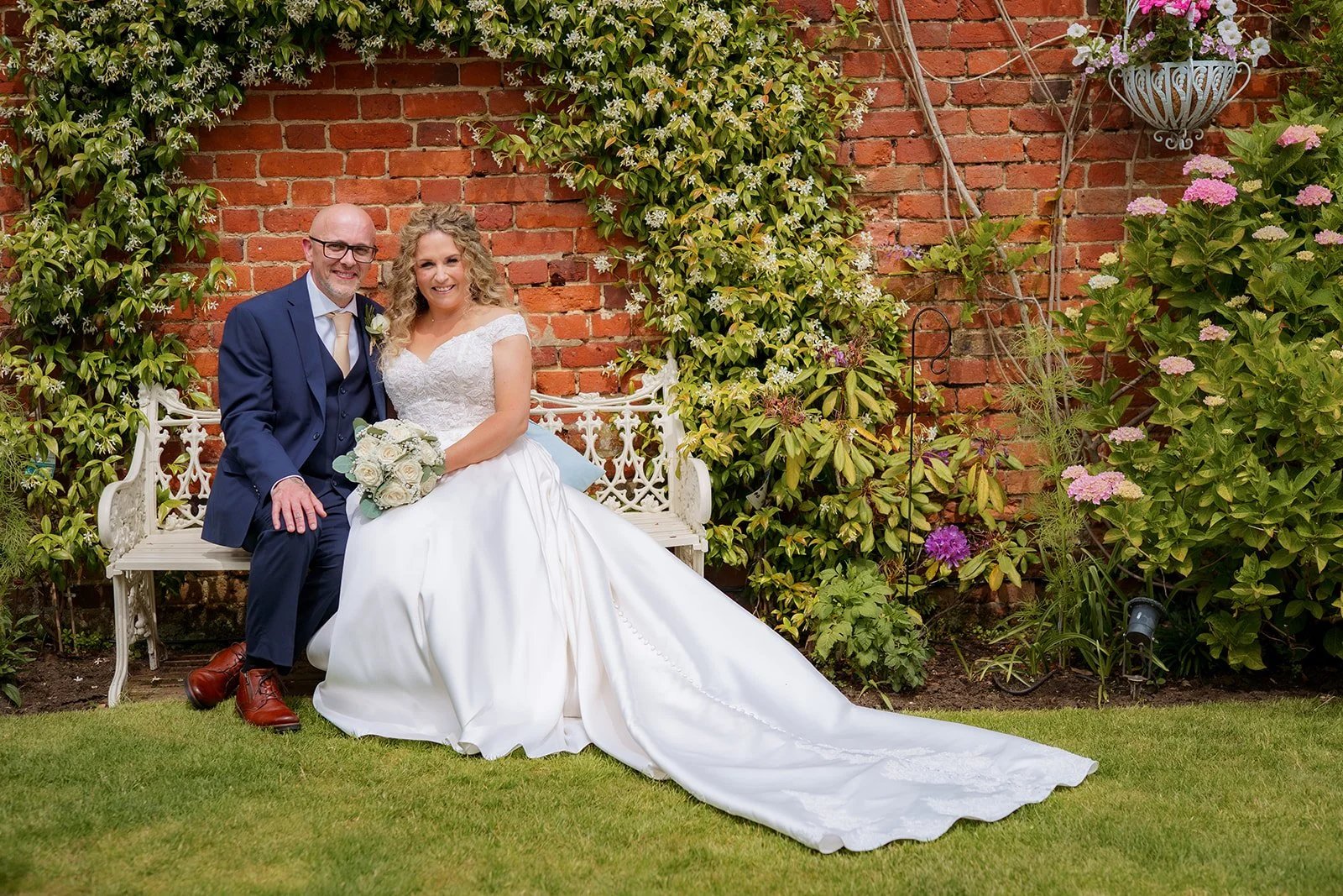 Phil_and_Lou_Wedding_Gabby_Culverwell_Photography-01-231.jpg