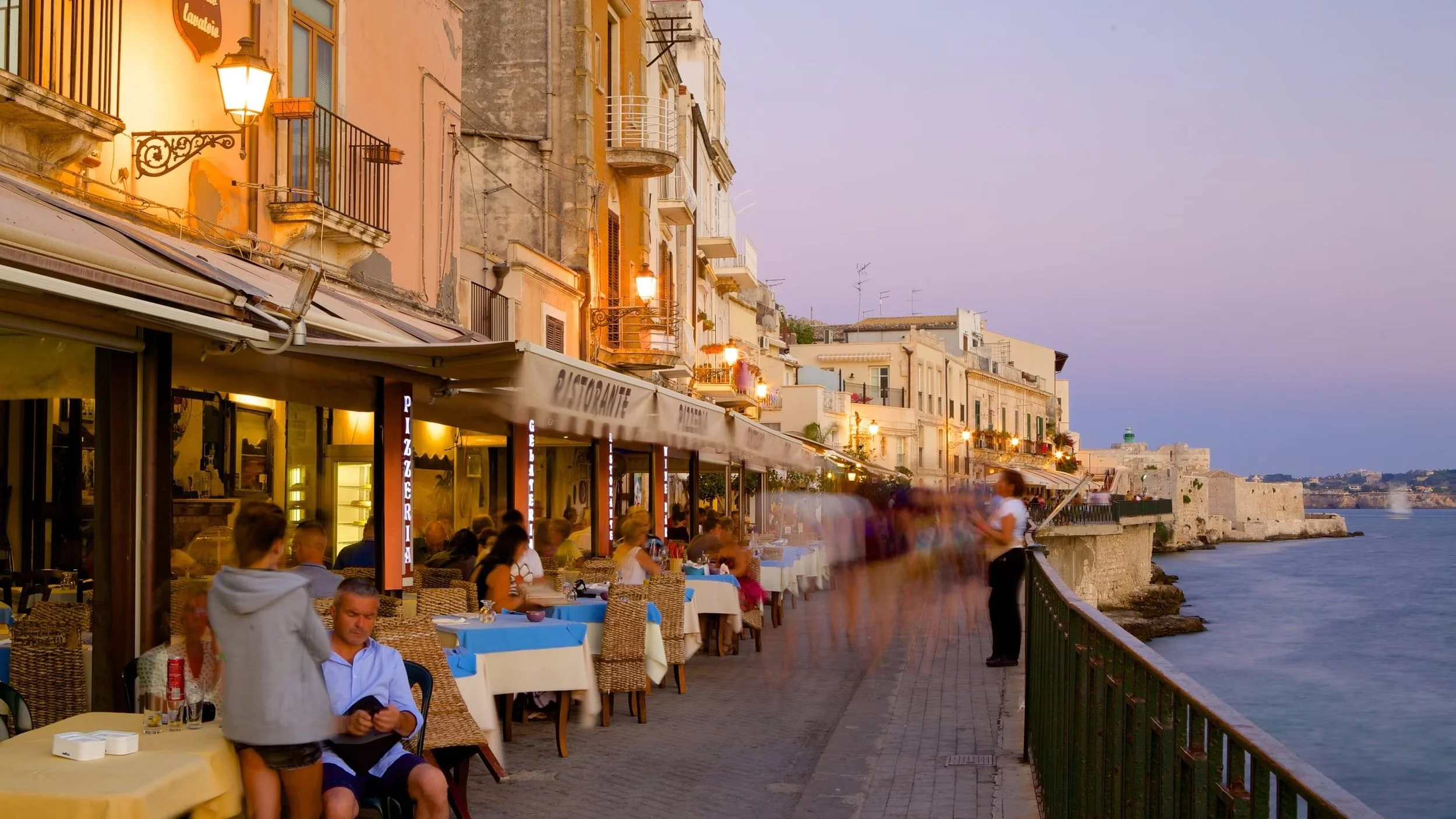 Siracusa - de Ortigia ao Teatro Grego, Siracusa é um destino que mistura cultura, beleza e sabores únicos.