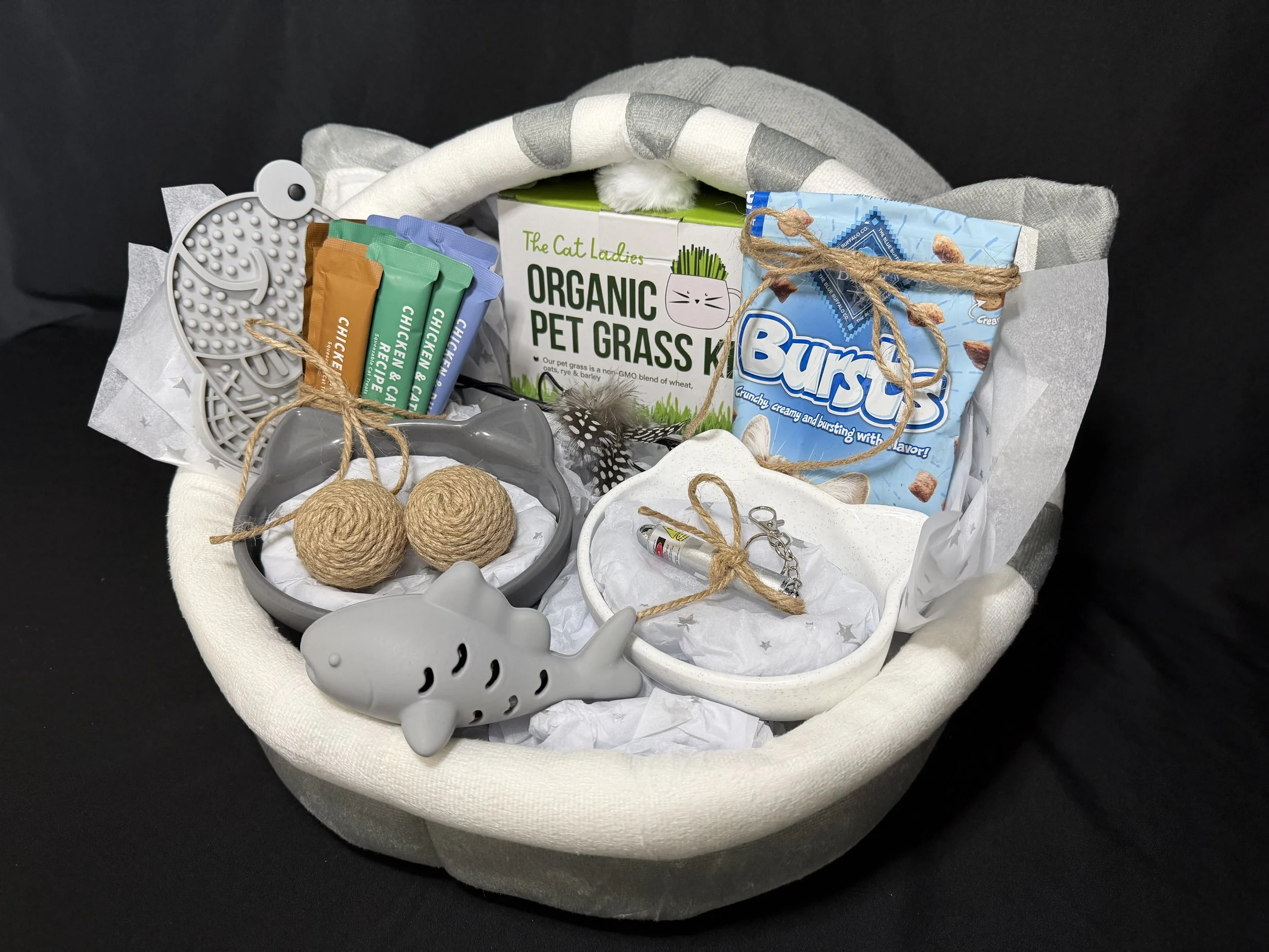 Purr Pod Basket 2.jpeg