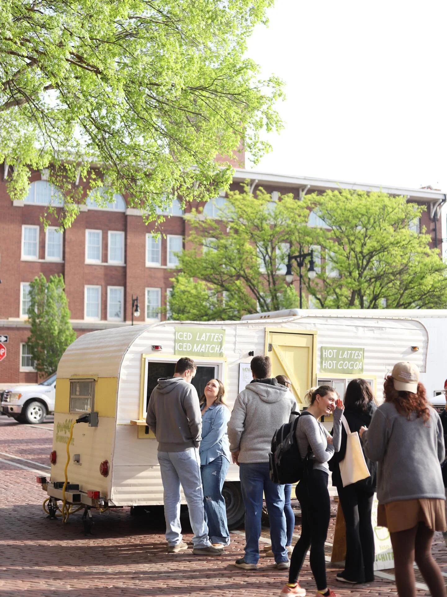 hey folks! we don&rsquo;t have any pop-ups until this weekend! 

find us at Wesley Children&rsquo;s Hospital this Friday from 11am-2pm, then back at both farmers markets on saturday! THENNNN backyard shows  SUNDAY NIGHT (4.19) @ 6pm! see pinned post 