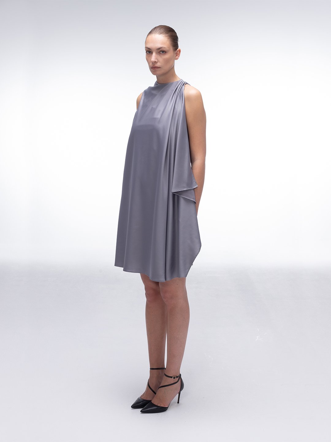 satin_midi_dress_green_mpower_2.jpg