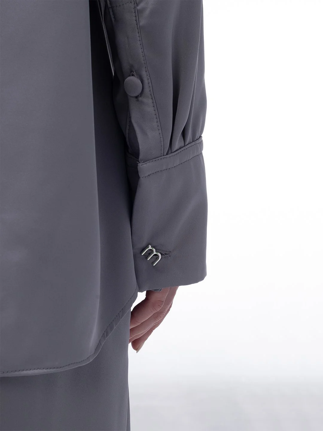 grey_satin_shirt_drapping_mpower_4.jpg