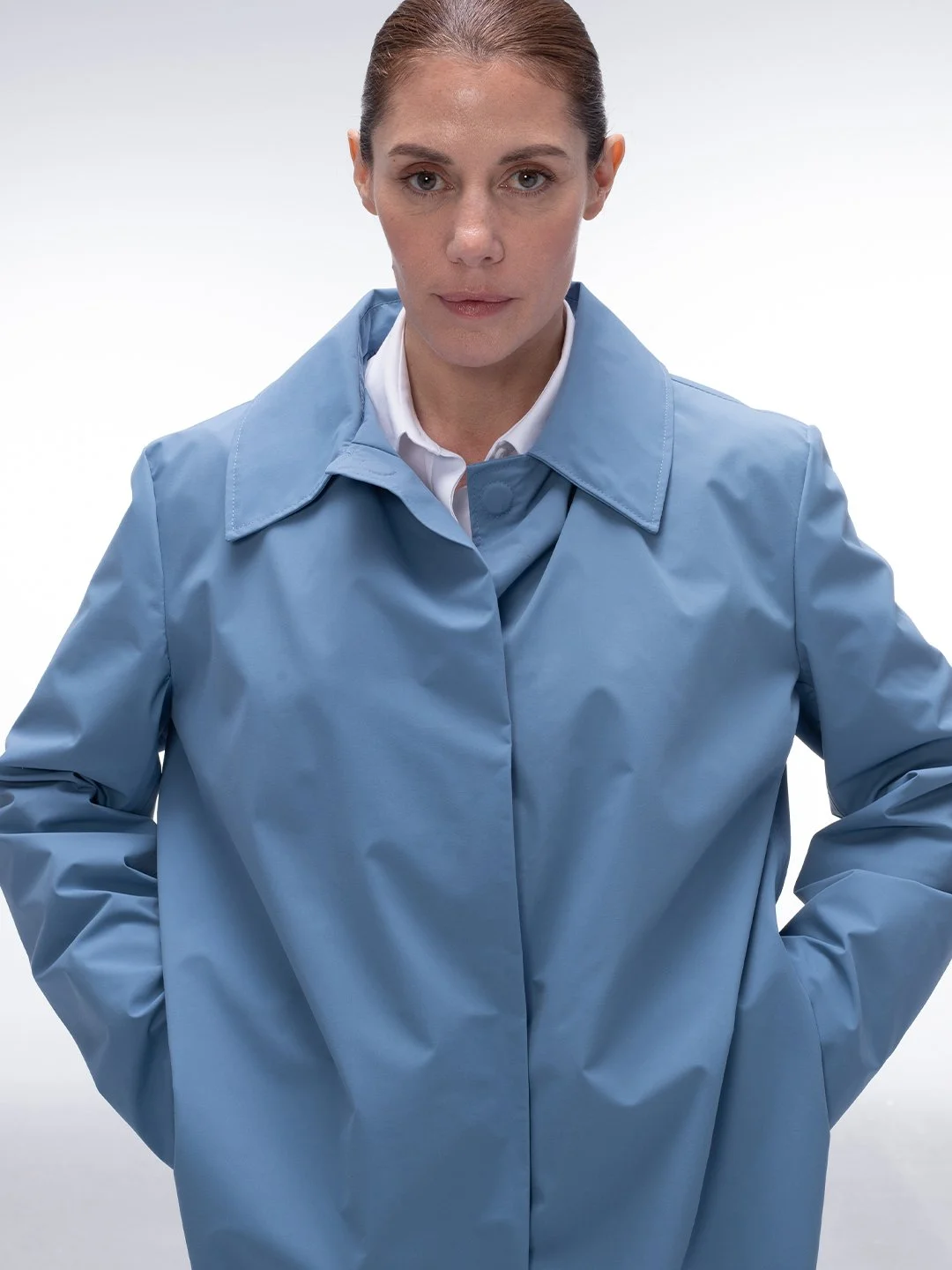 technical_nylon_blue_trench_coat_mpower_4.jpg