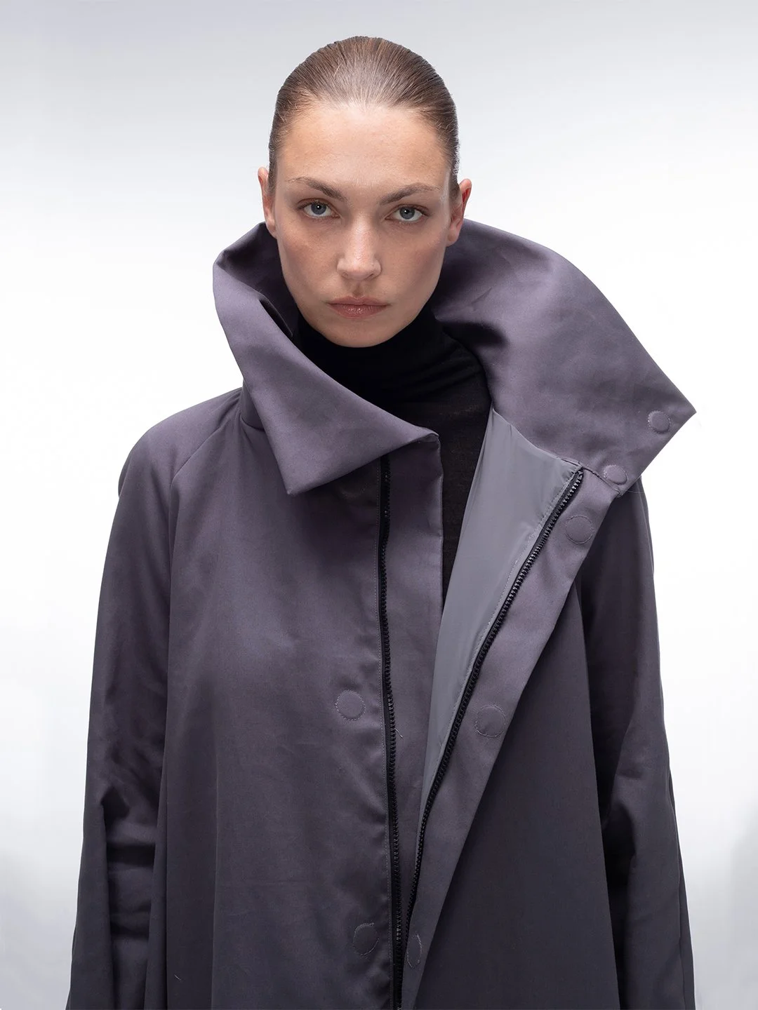 grey_gabardine_wide_trench_coat_technical_mpower_7.jpg