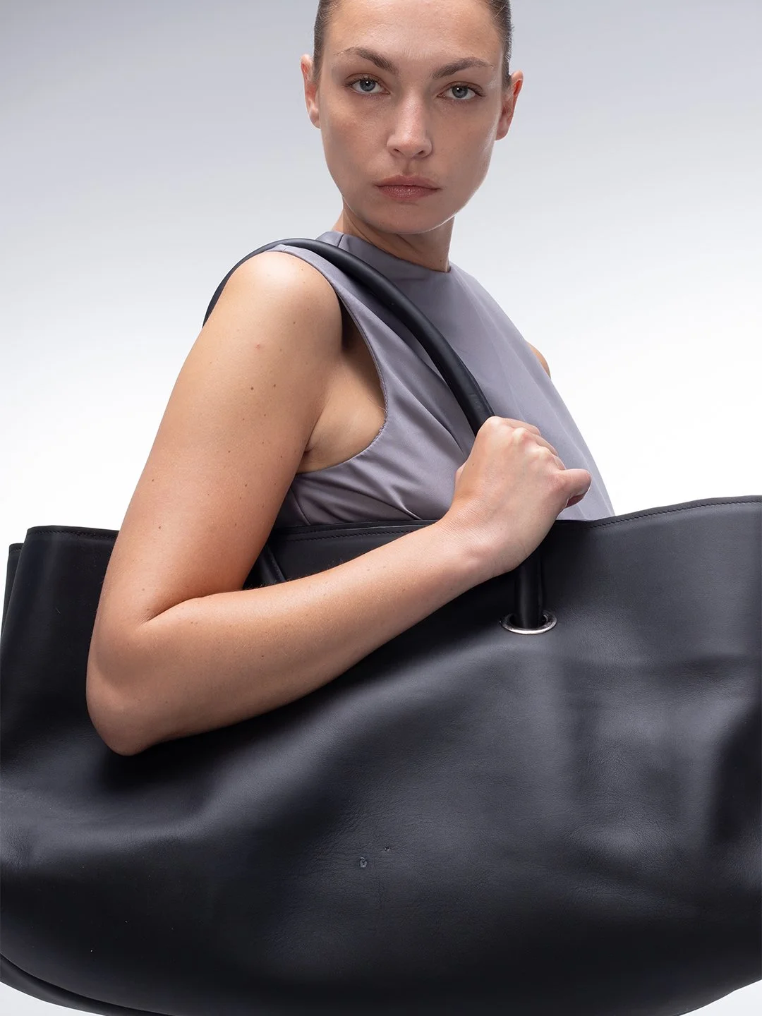 satin_midi_dress_green_mpower_5.jpg
