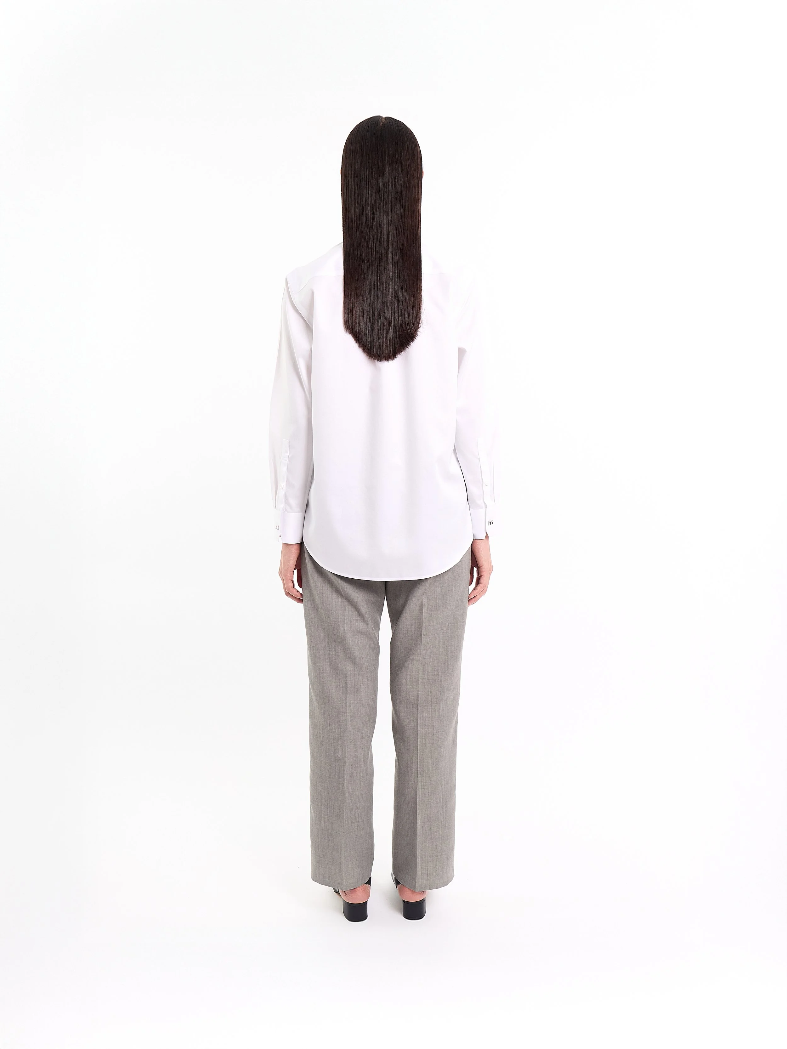 mpower_non_iron_shirt_white_popelin_seam_sealed_aerospace_urban