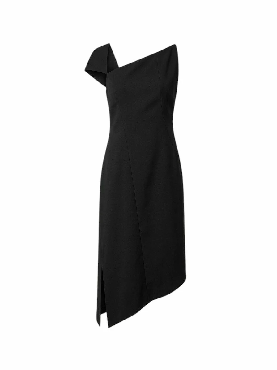 Robe tailored.jpg
