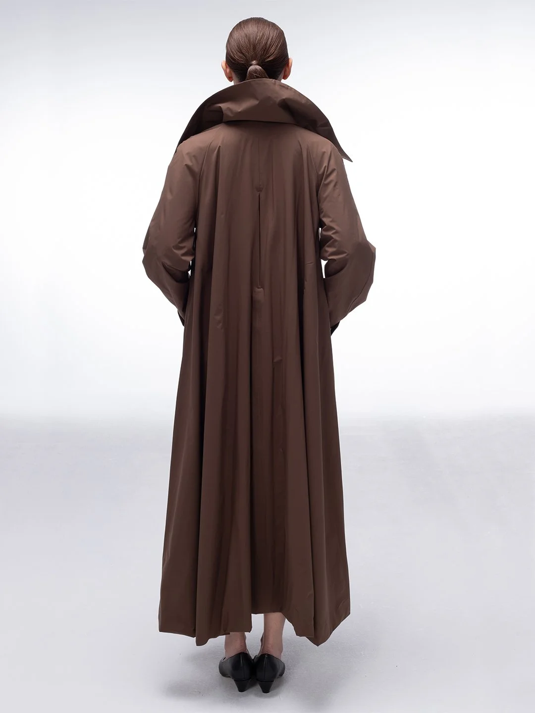 technical_nylon_trench_coat_brown_wide_mpower_5.jpg