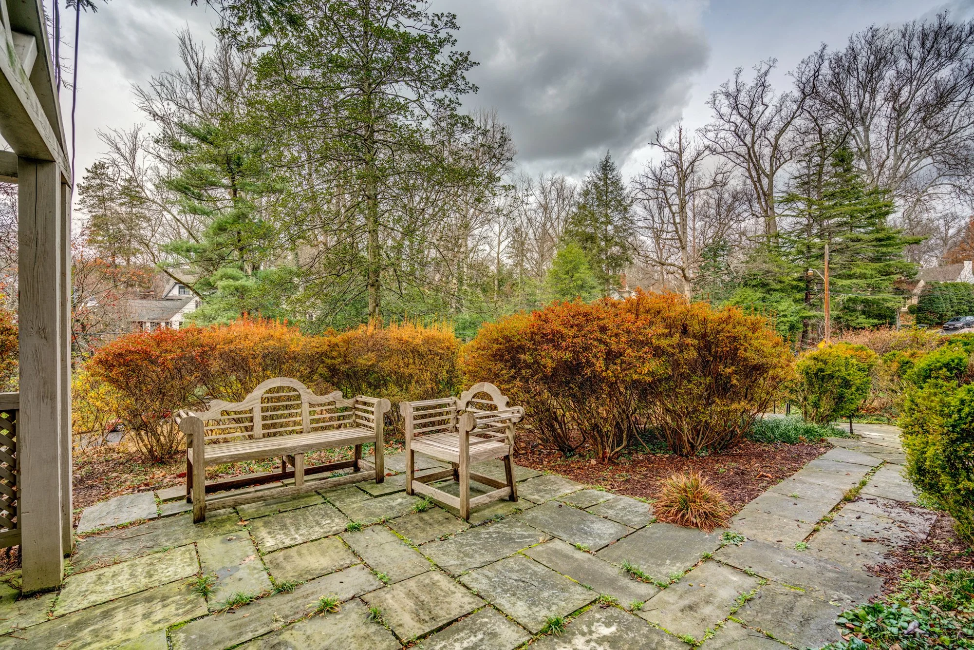 2919 43rd St NW-11.jpg