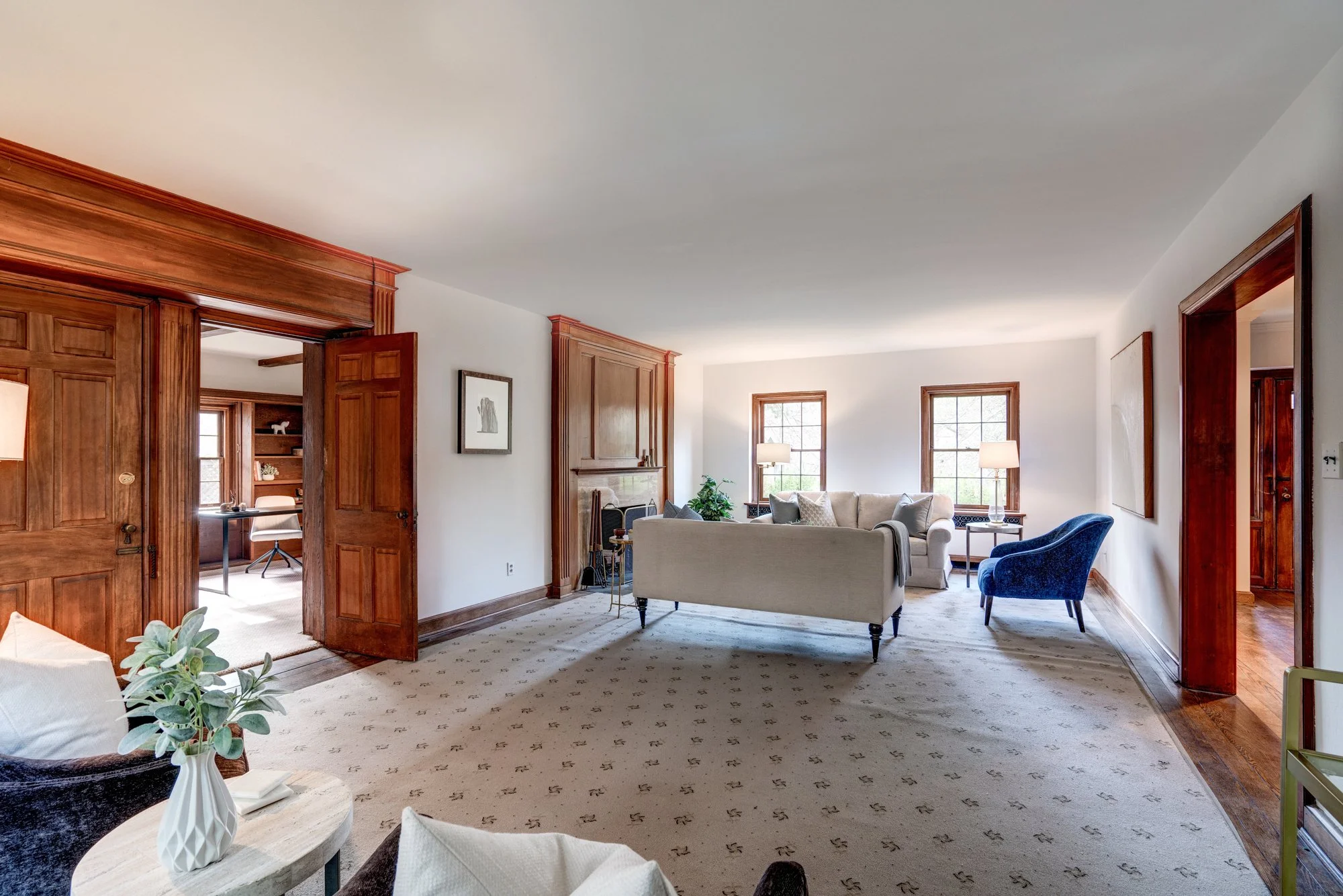 2919 43rd St NW-38.jpg