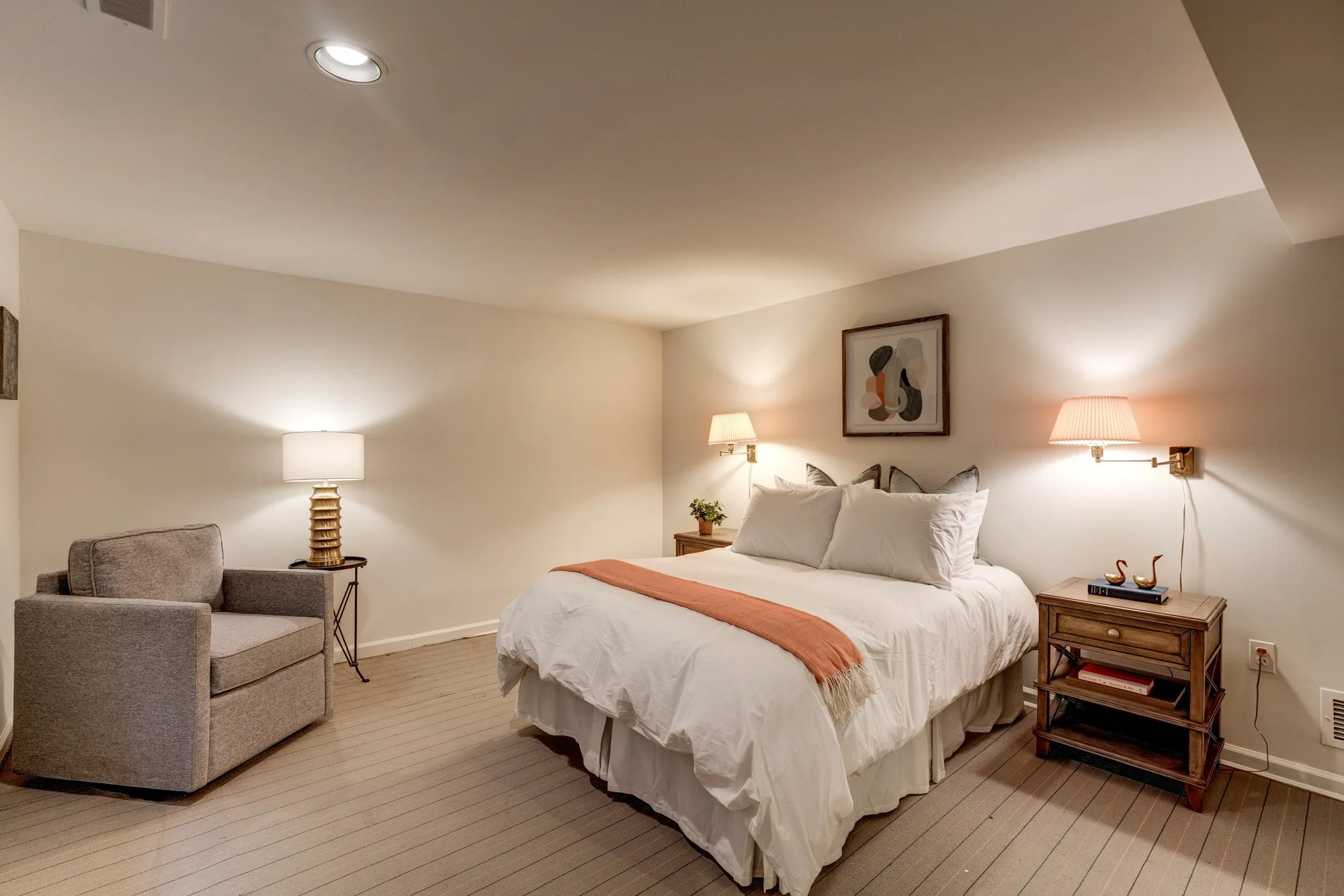 2919 43rd St NW-82.jpg