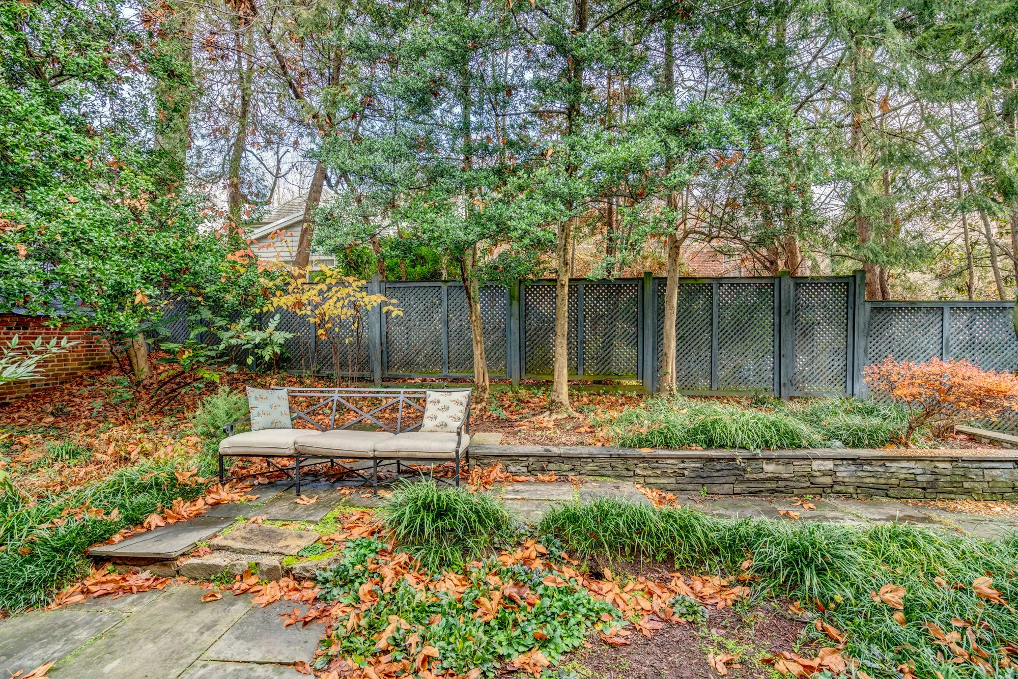 2919 43rd St NW-92.jpg