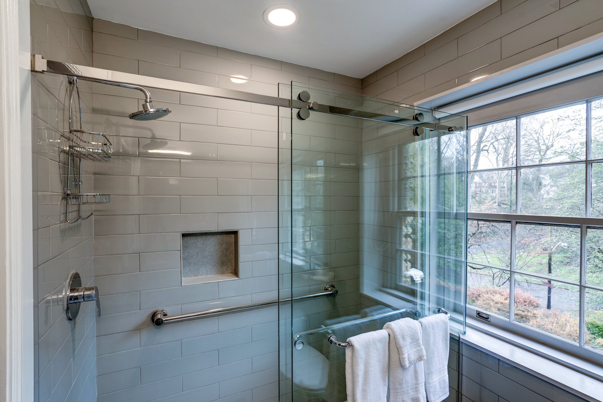 2919 43rd St NW-55.jpg