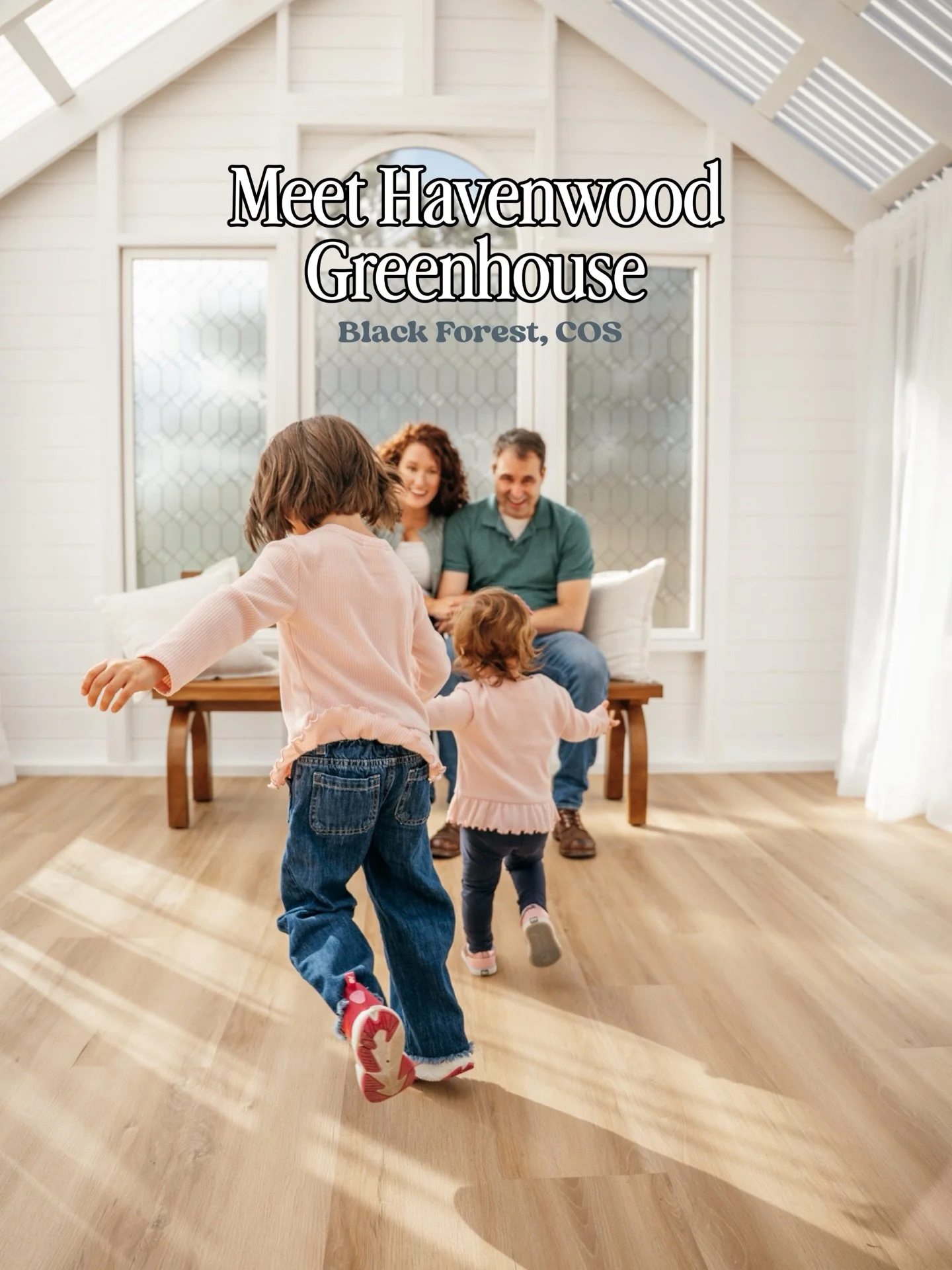 Colorado Springs, meet @havenwoodgreenhouse 

Tucked away in Black Forest, this beautiful greenhouse studio has instantly earned a spot on my list of favorite places to photograph families. 

Gorgeous natural light, skylights, sheer curtains, unique 