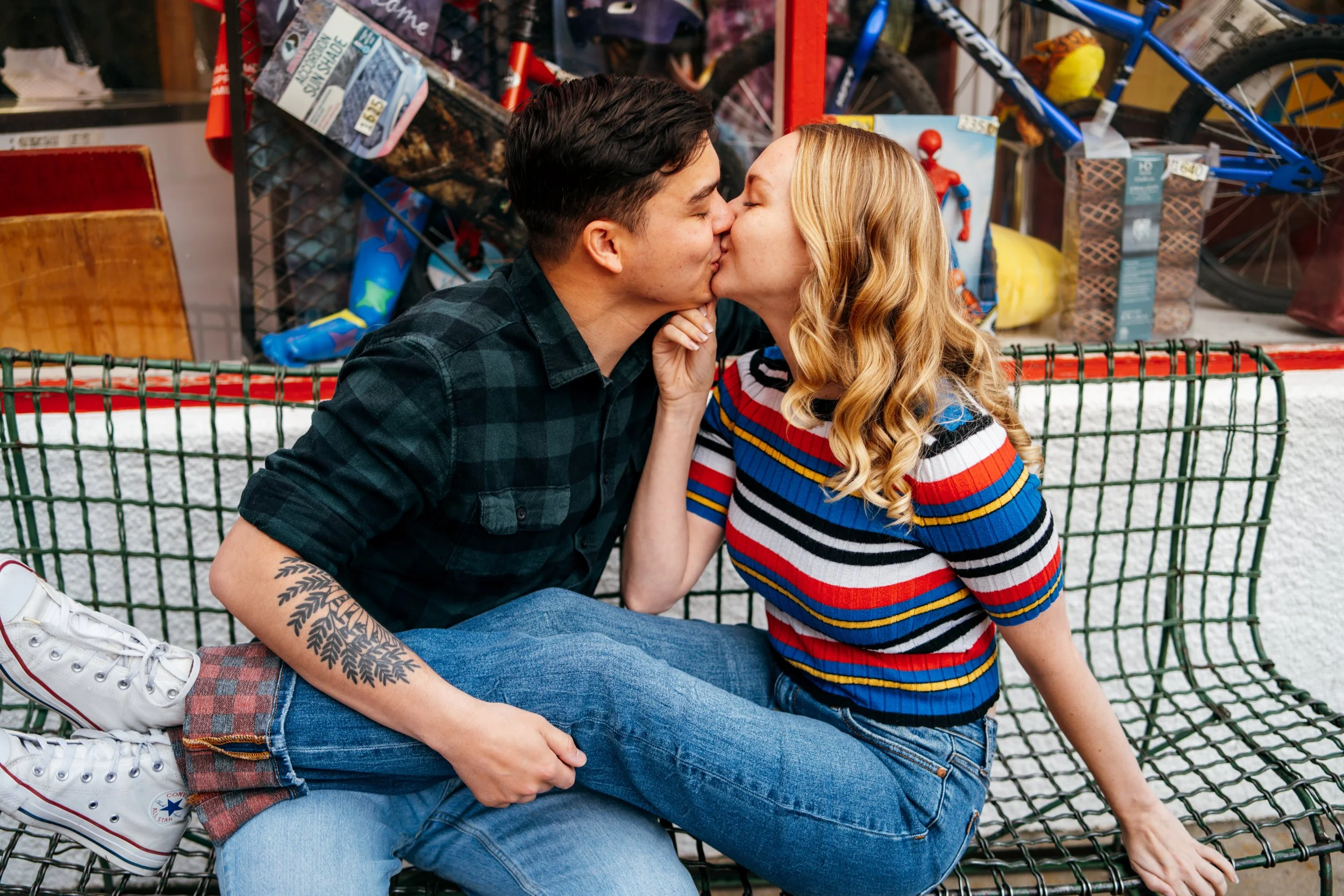 manitou-springs-couples-engagement-rainy-summer-session-sarahkdunnphotography-63.jpg