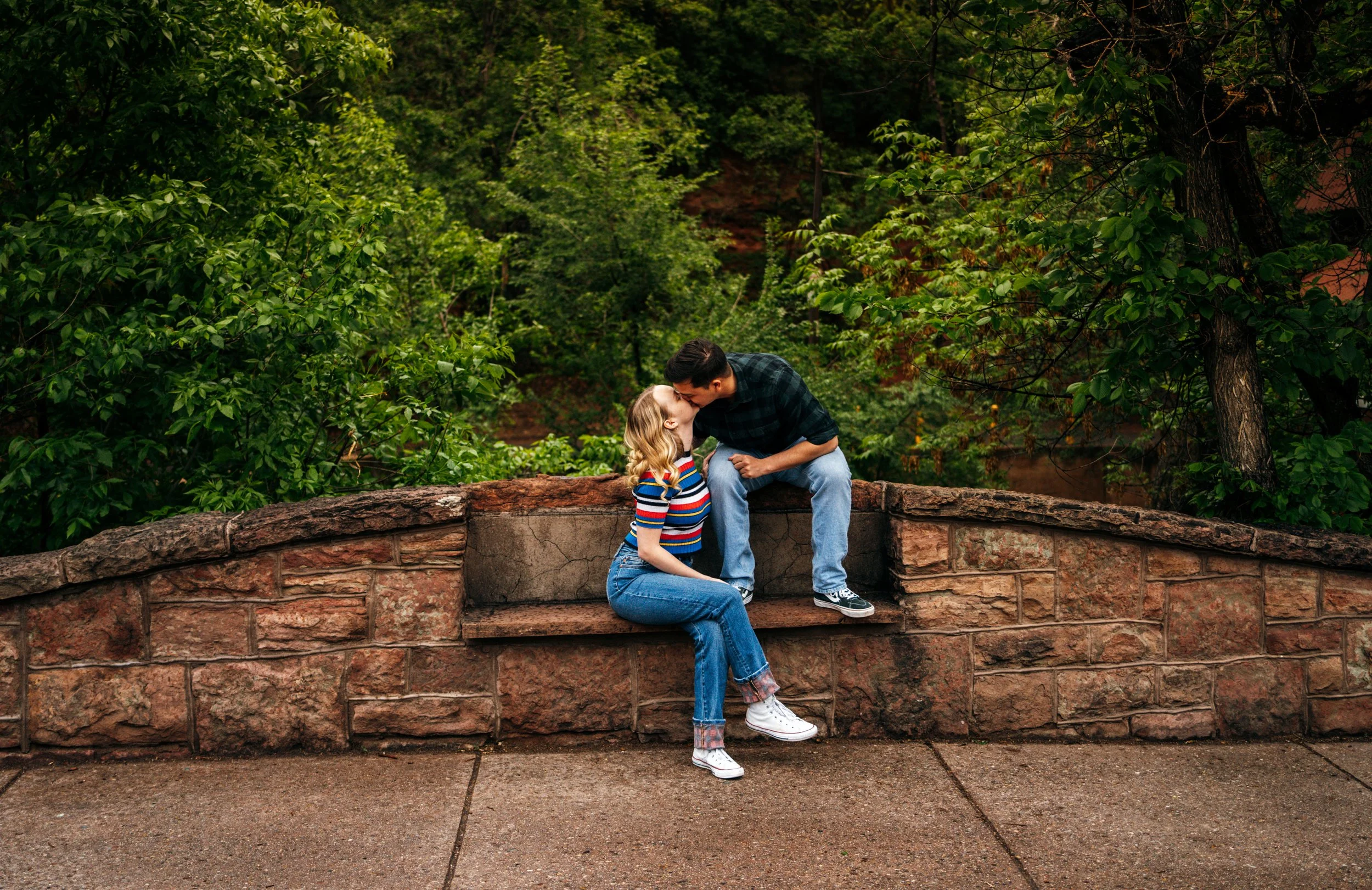manitou-springs-couples-engagement-rainy-summer-session-sarahkdunnphotography-153 (1).jpg