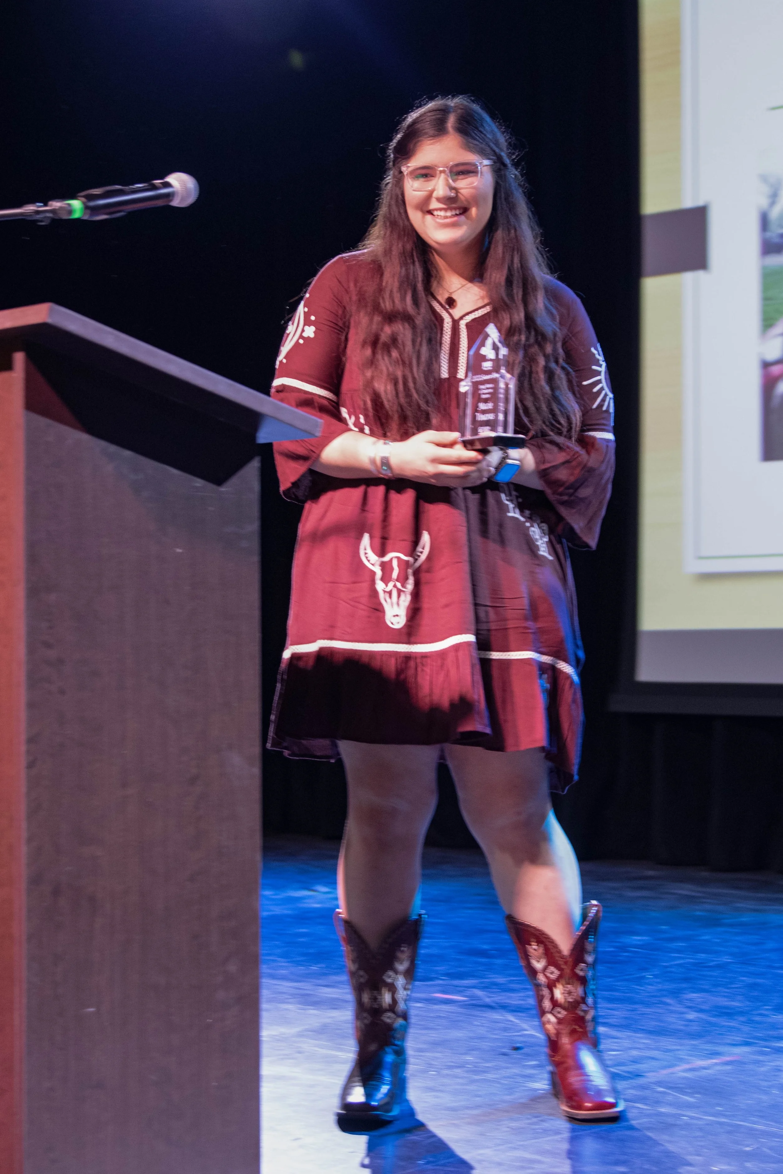 YWCA Salute to Women Gala 2022IMG_7176-Edit.jpg