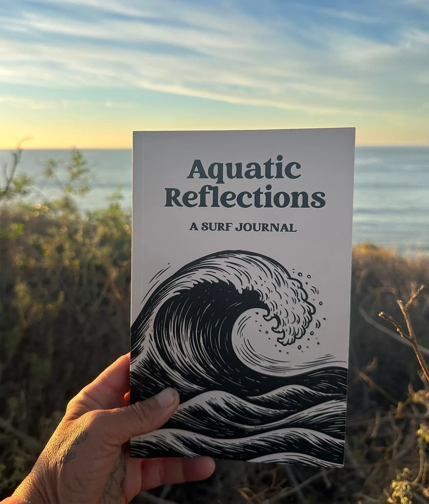 aquatic-reflections-sea.webp