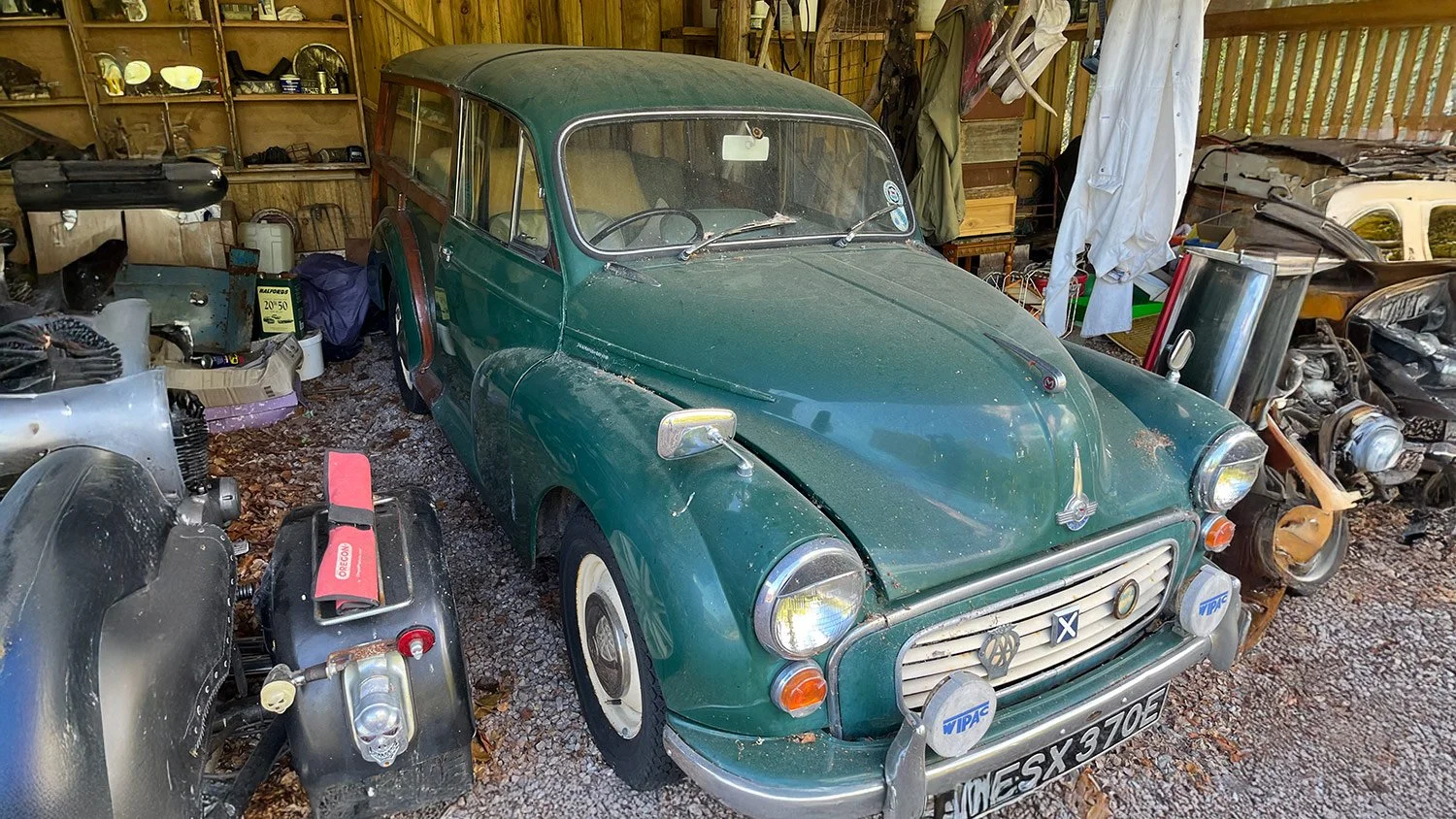 Morris Minor Traveller 
