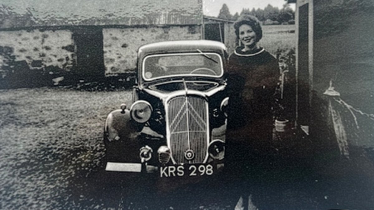 Anne Mackenzie with the Citroen Light