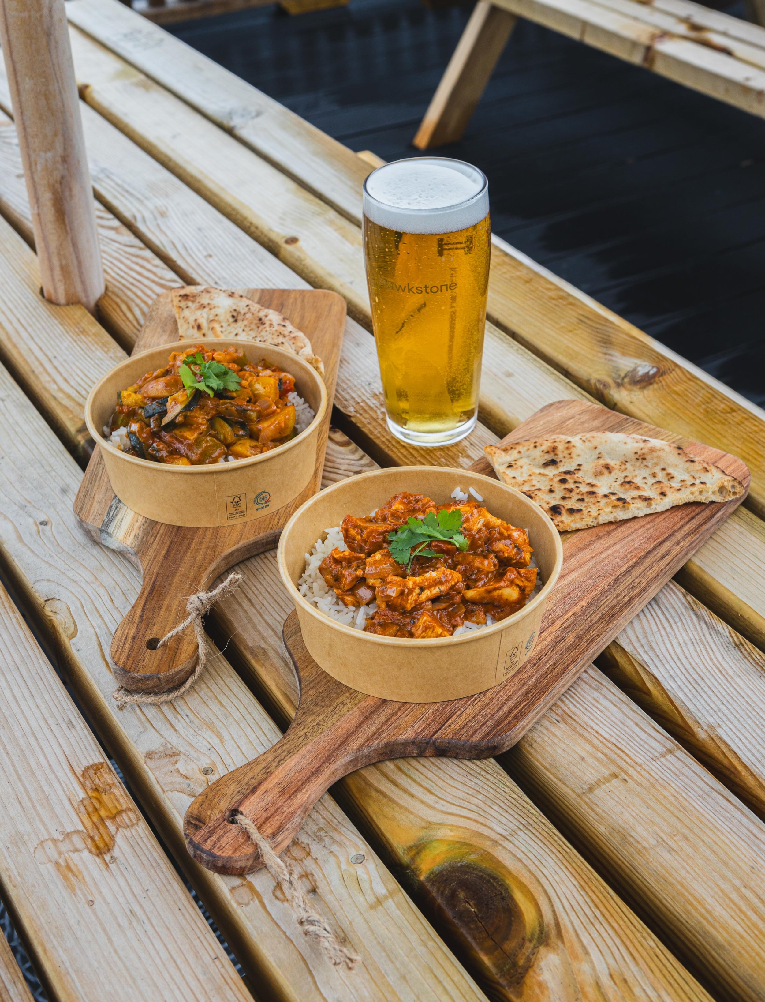 CRIB &amp; CROUST CURRY NIGHT 

CURRY - &pound;10 
CURRY &amp; PINT - &pound;15 

CHICKEN OR VEGGIE 

4PM - 8PM