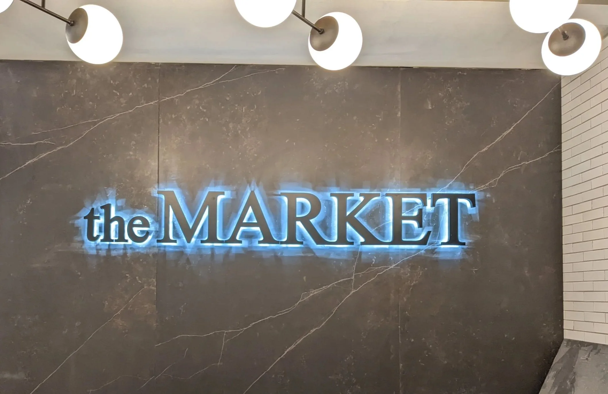 the+MARKET.jpg