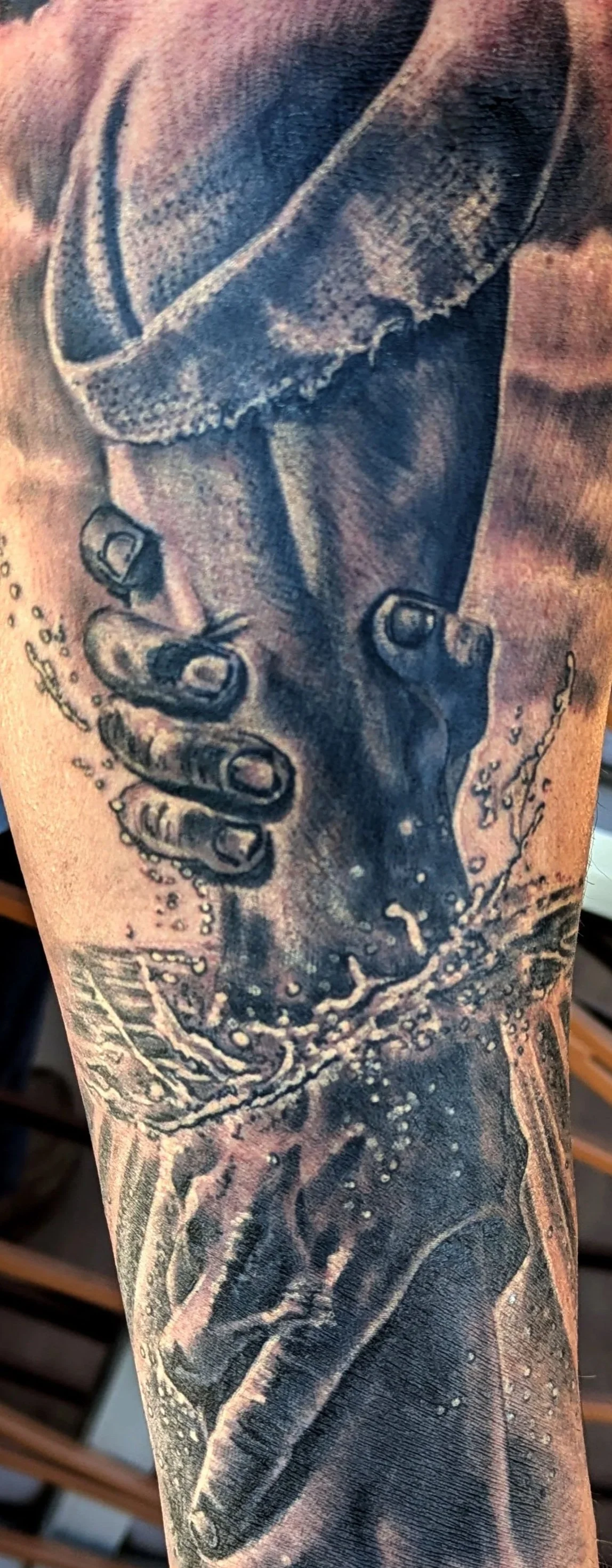 Black & Grey Jesus and Peter hands