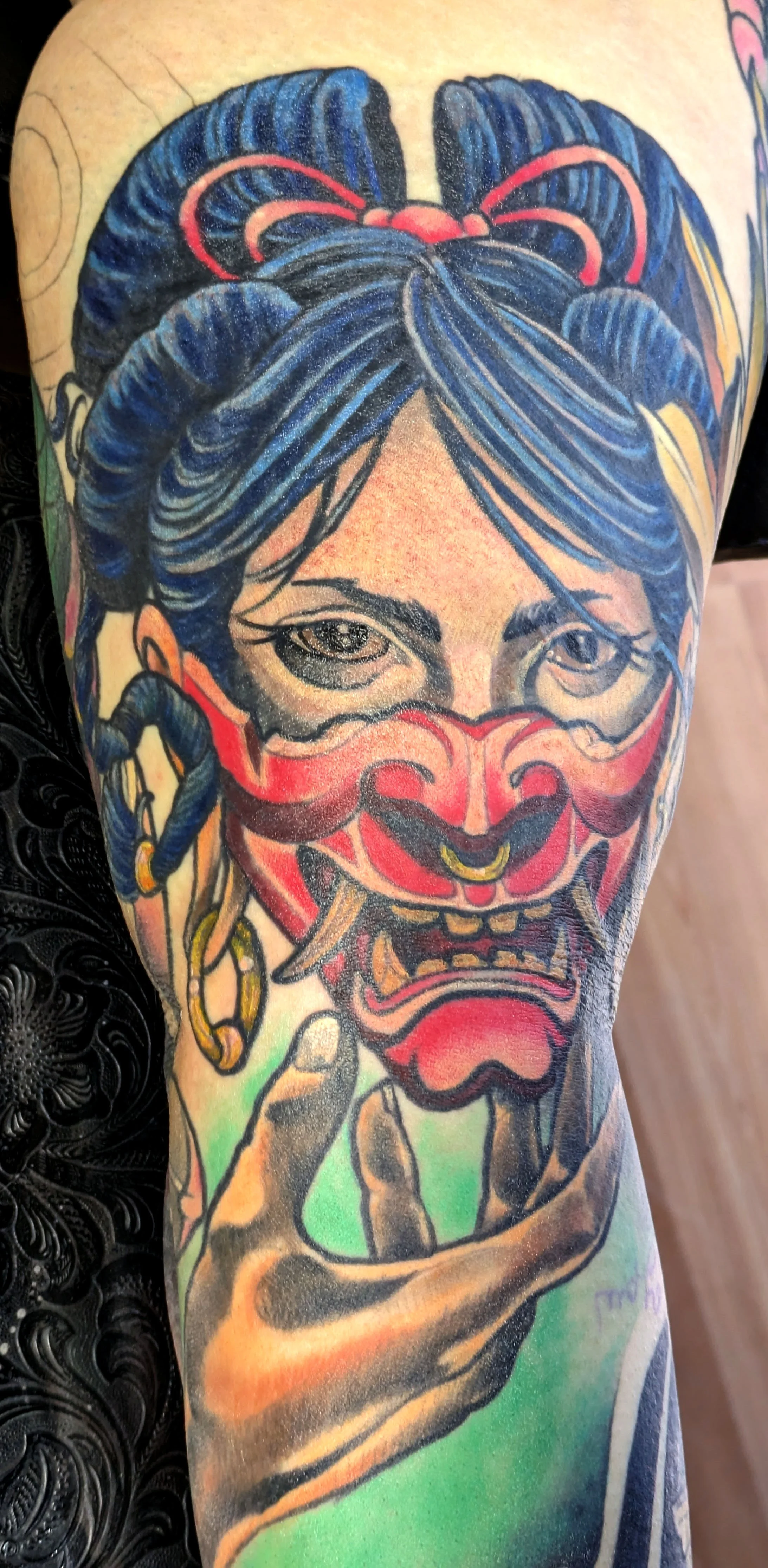 Neo-traditional japanese hannya geisha