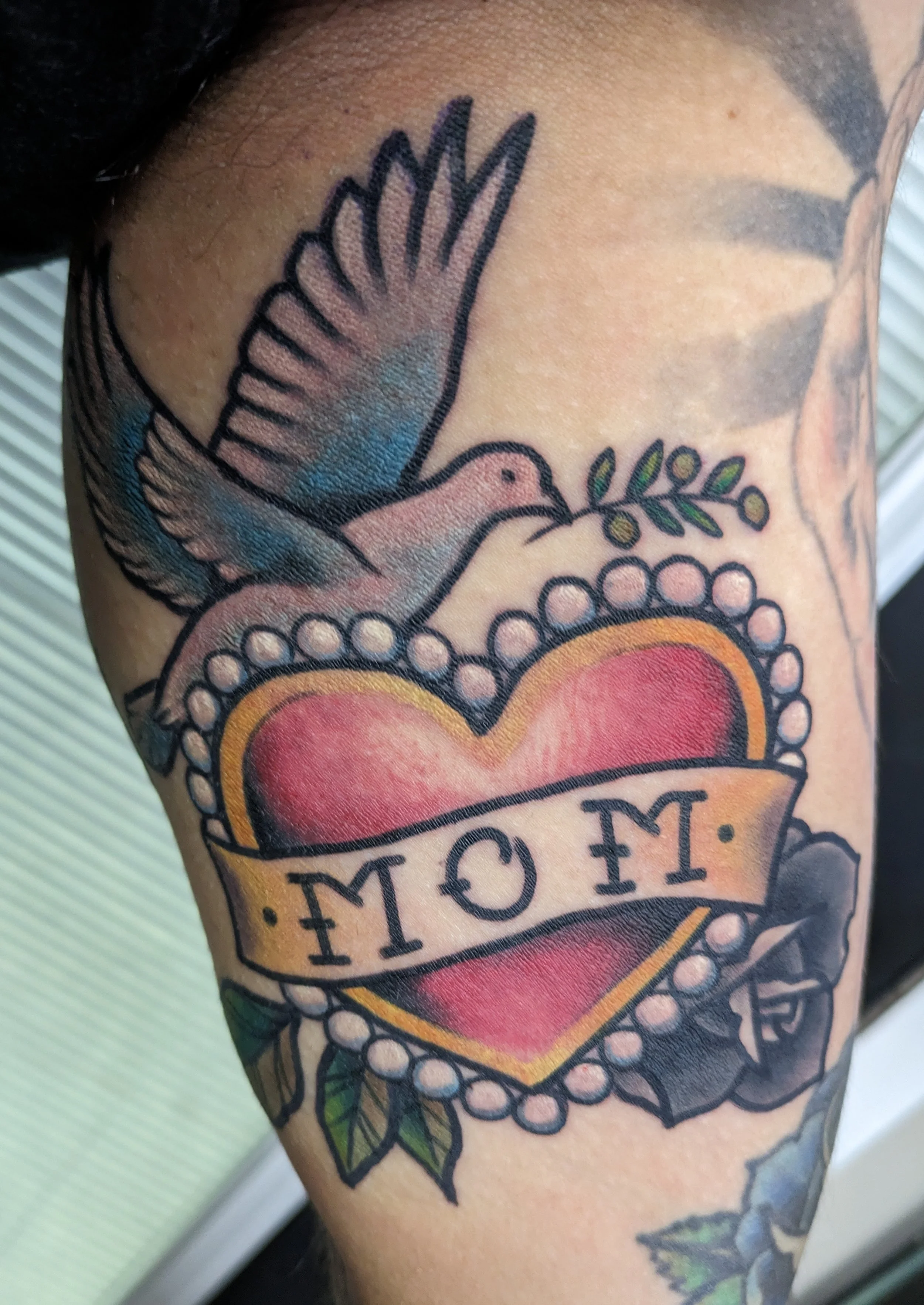 traditional mom heart tattoo
